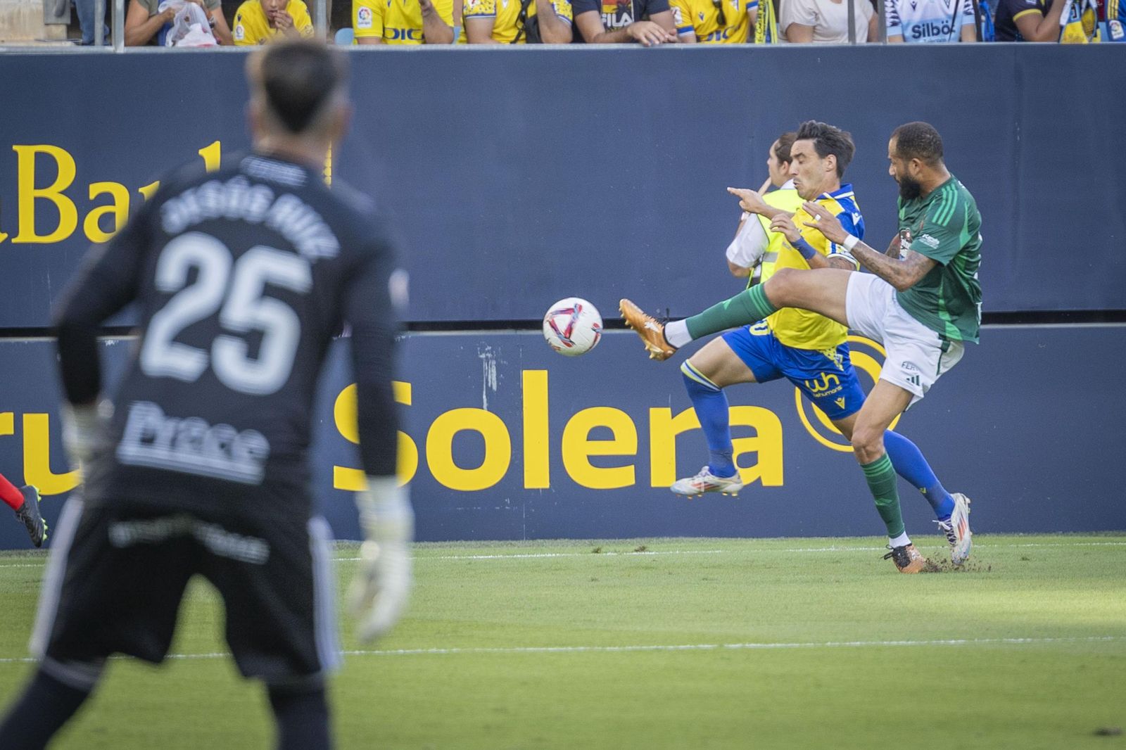 Las imágenes del Cádiz CF-Racing de Ferrol