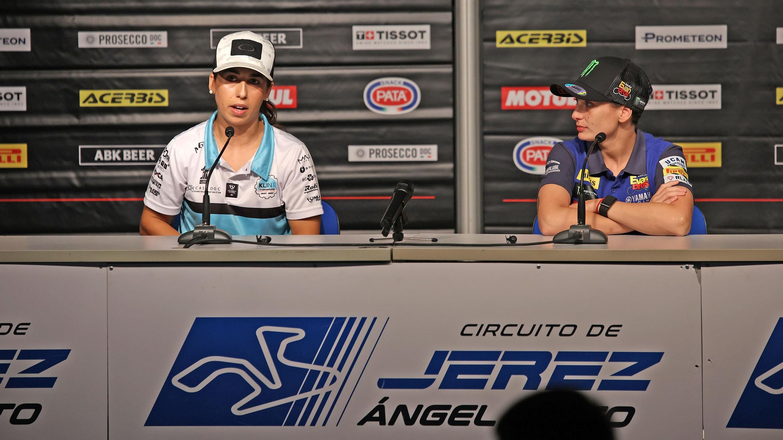 Galería de los preparatívos para la SBK en el Circuio de Jerez - Ángel Nieto