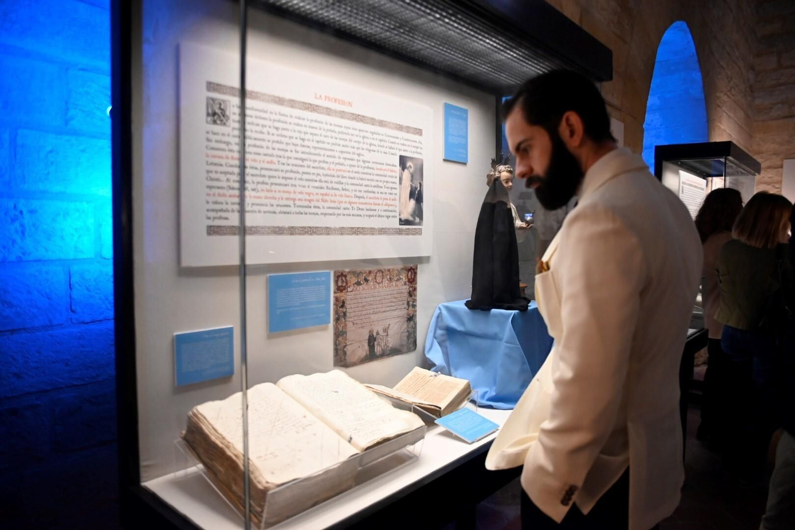 Las mejores imágenes de la exposición 'Tras los muros el convento', en el Archivo Histórico Provincial de Córdoba