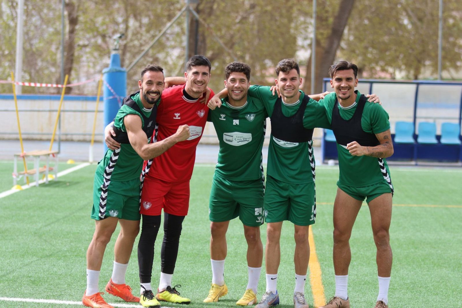 Jugadores del Antequera, durante un entrenamiento