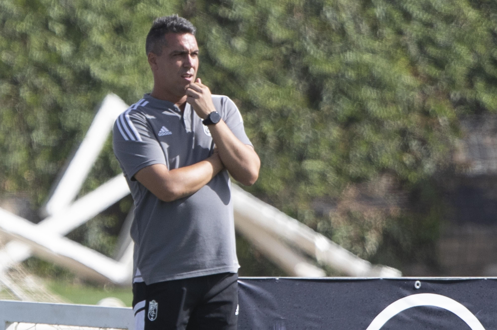 Juan Antonio Milla, reflexivo.