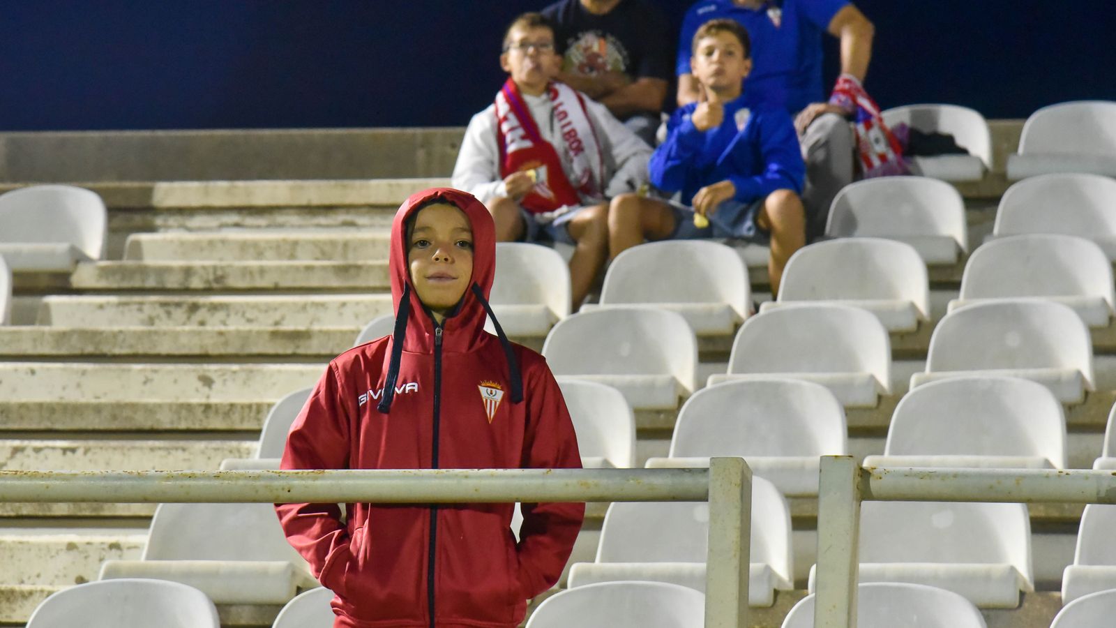 Las fotos del ambiente en el  Algeciras CF - San Fernando CD de la primera jornada.