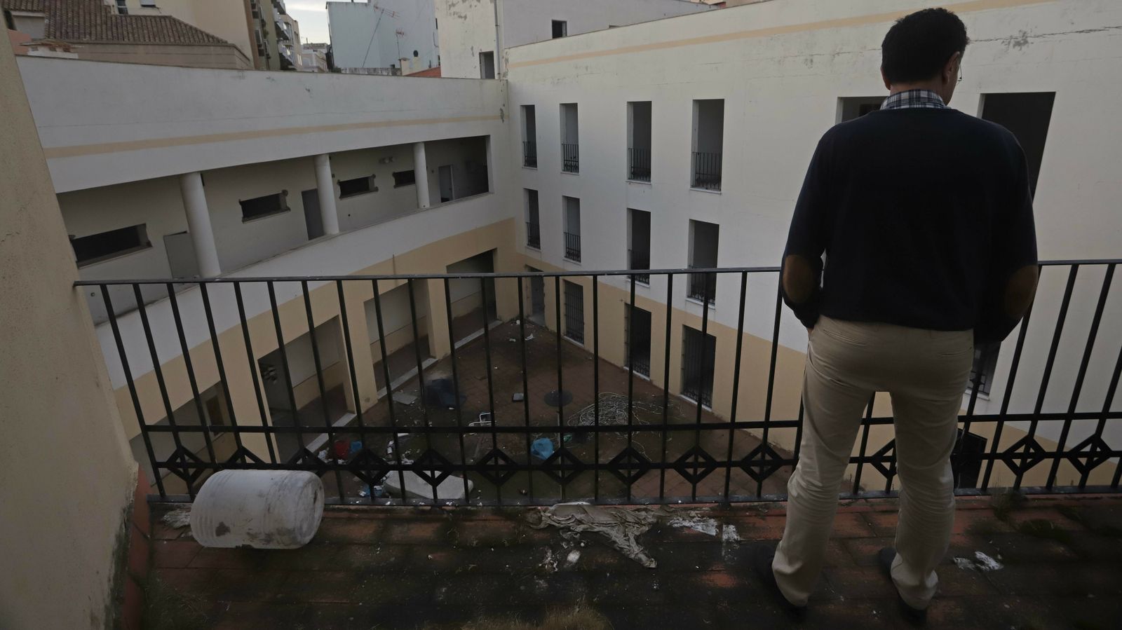 Okupas en Cánovas del Castillo nº 8