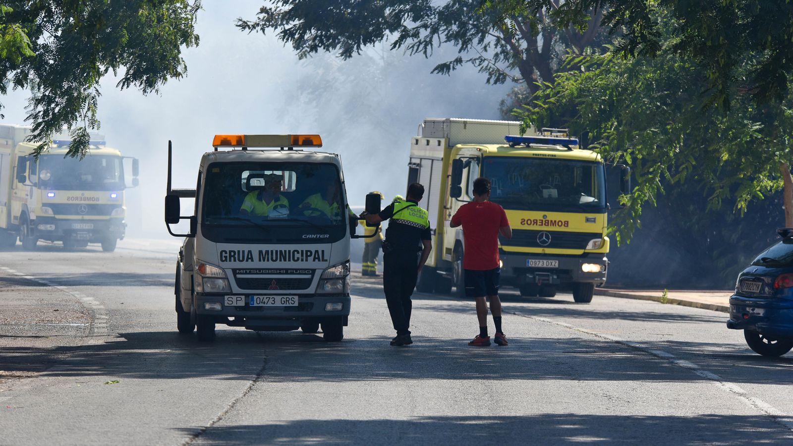 Las fotos del incendio en la barriada de San Bernabé