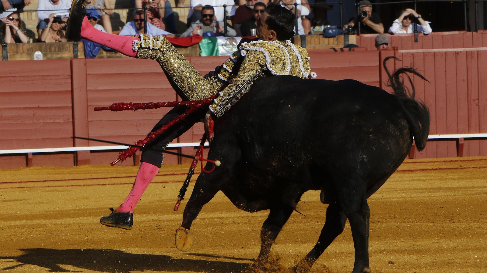 Corrida de toros: Urdiales , Rivera Ordóñez y Ureña