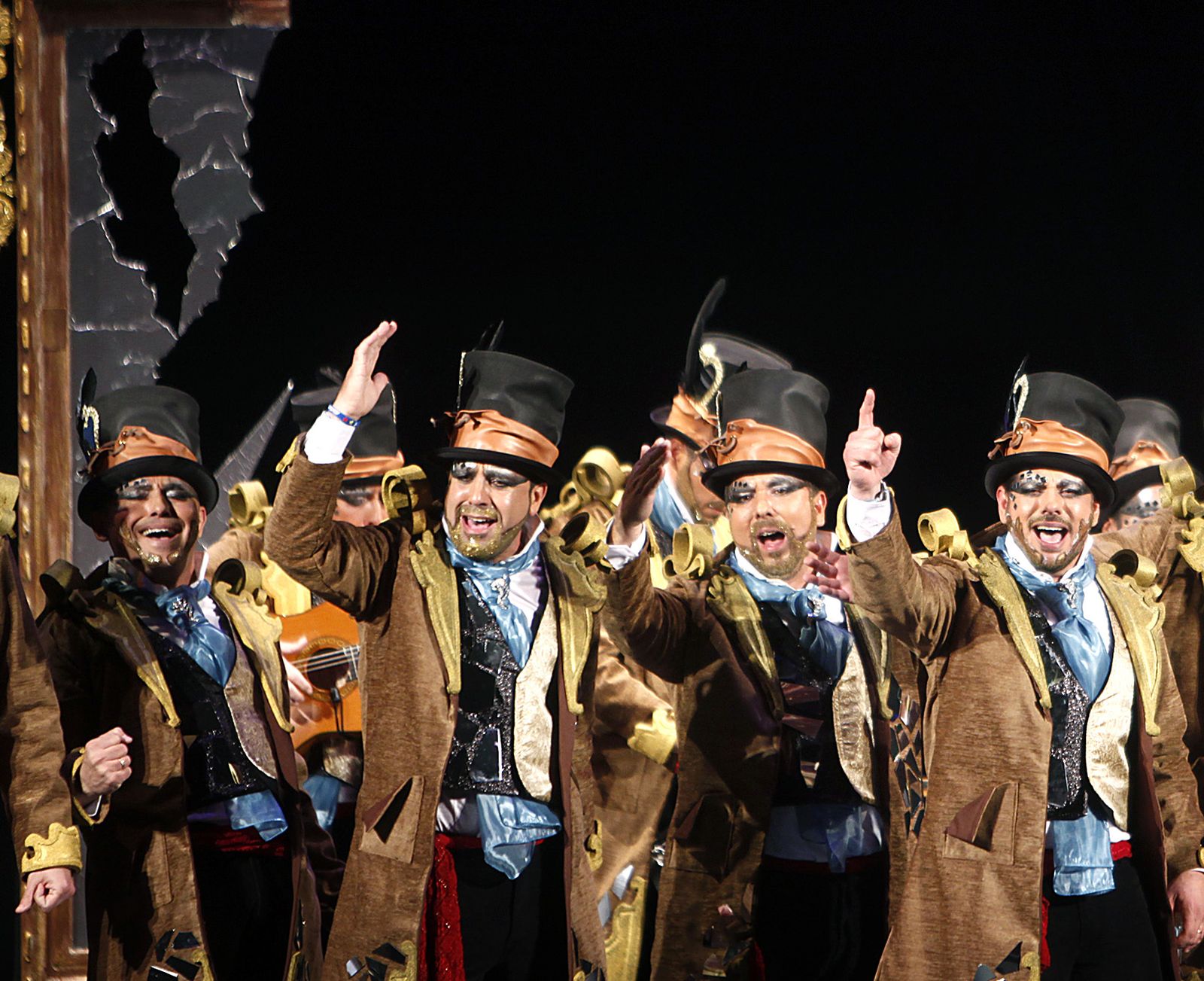 Las imágenes de la primera función clasificatoria