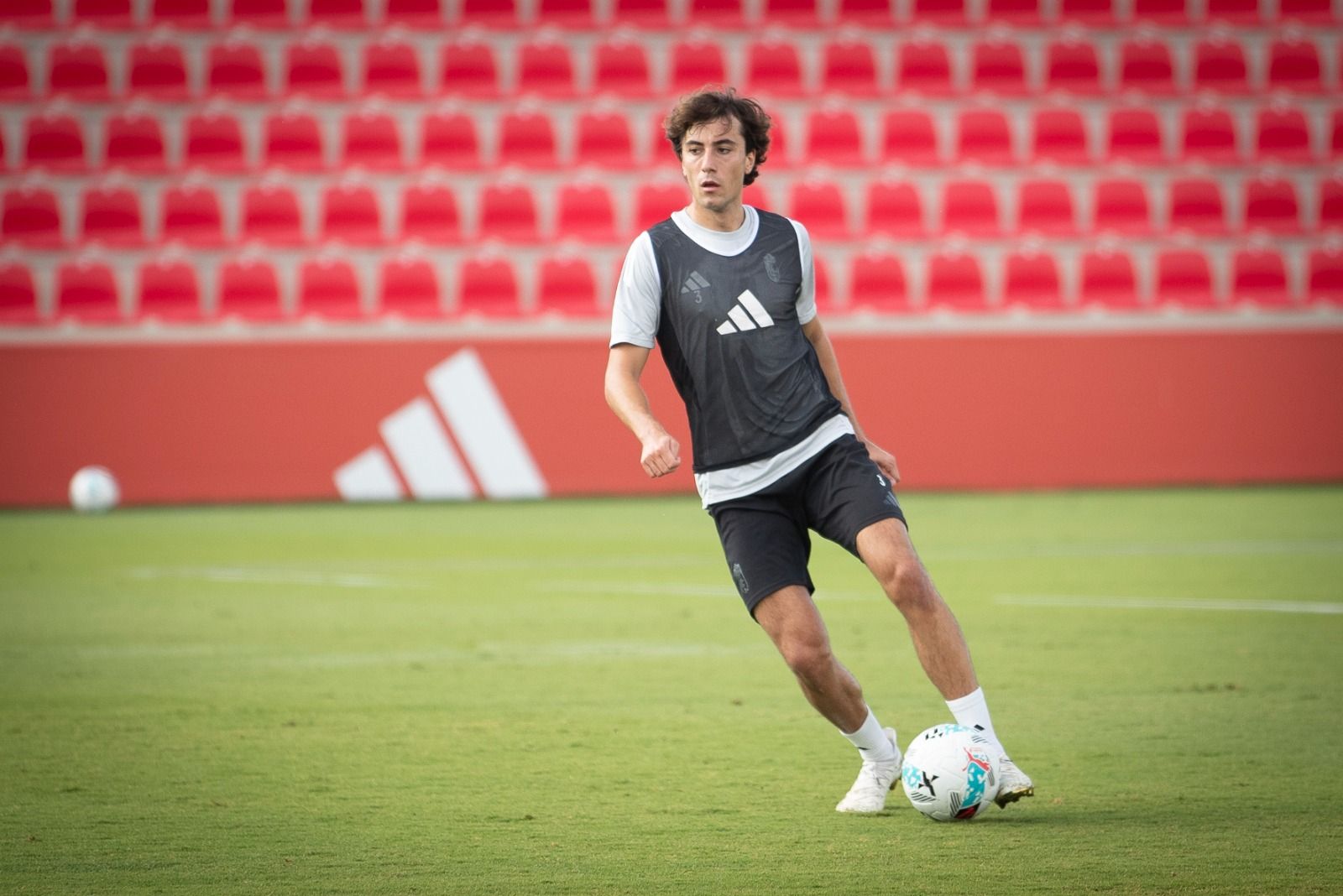Las imágenes del entrenamiento del Granada CF