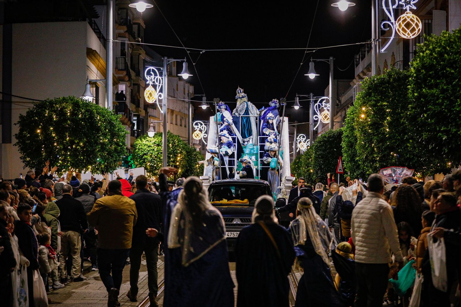 Las imágenes de la cabalgata de los Reyes Magos de San Fernando 2026