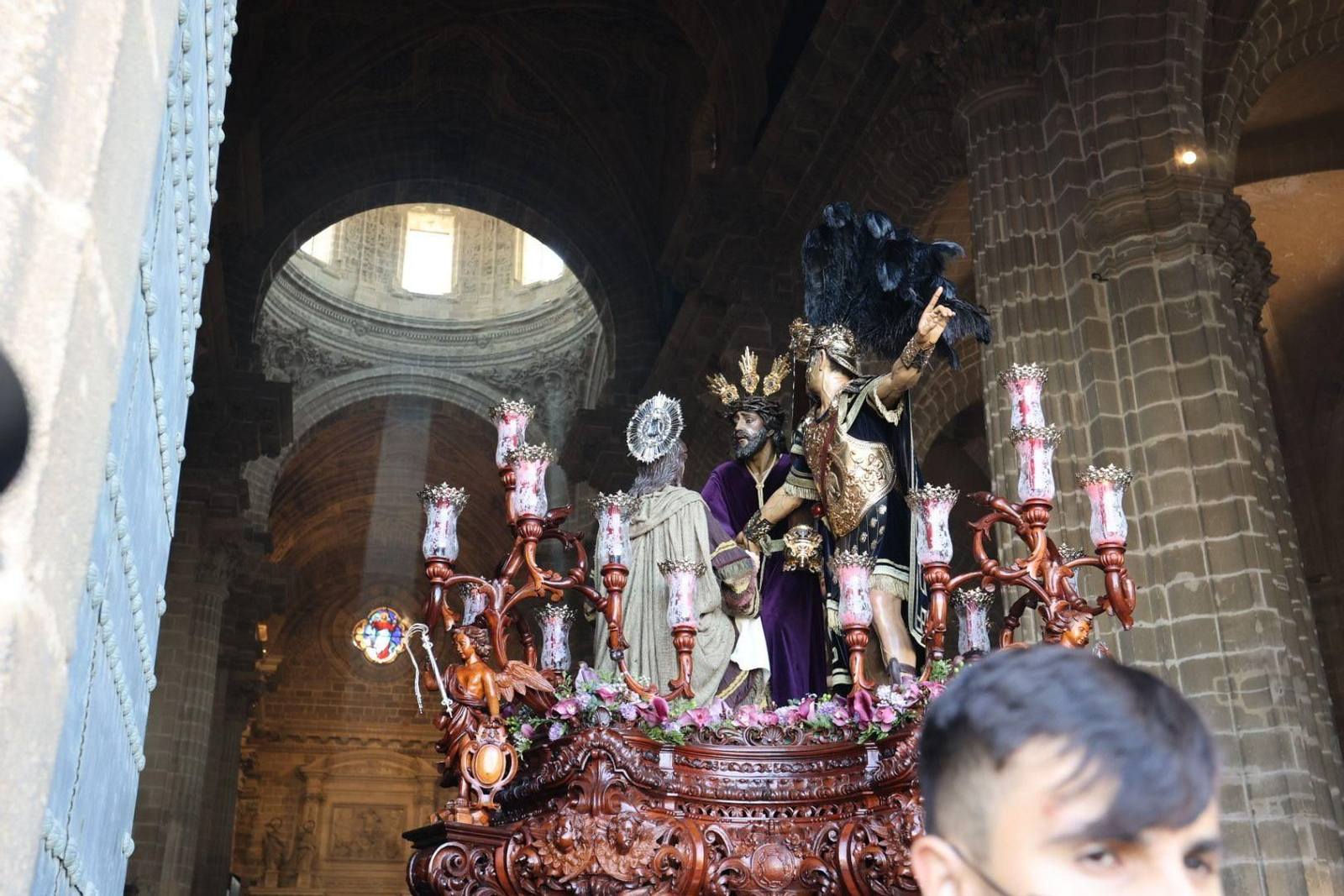 Las imágenes de regreso de las hermandades de la Sed, Candelaria, Paz y Clemencia a sus templos