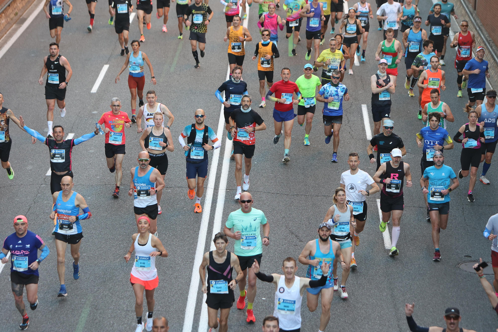 Búscate en la Zurich maratón de Sevilla