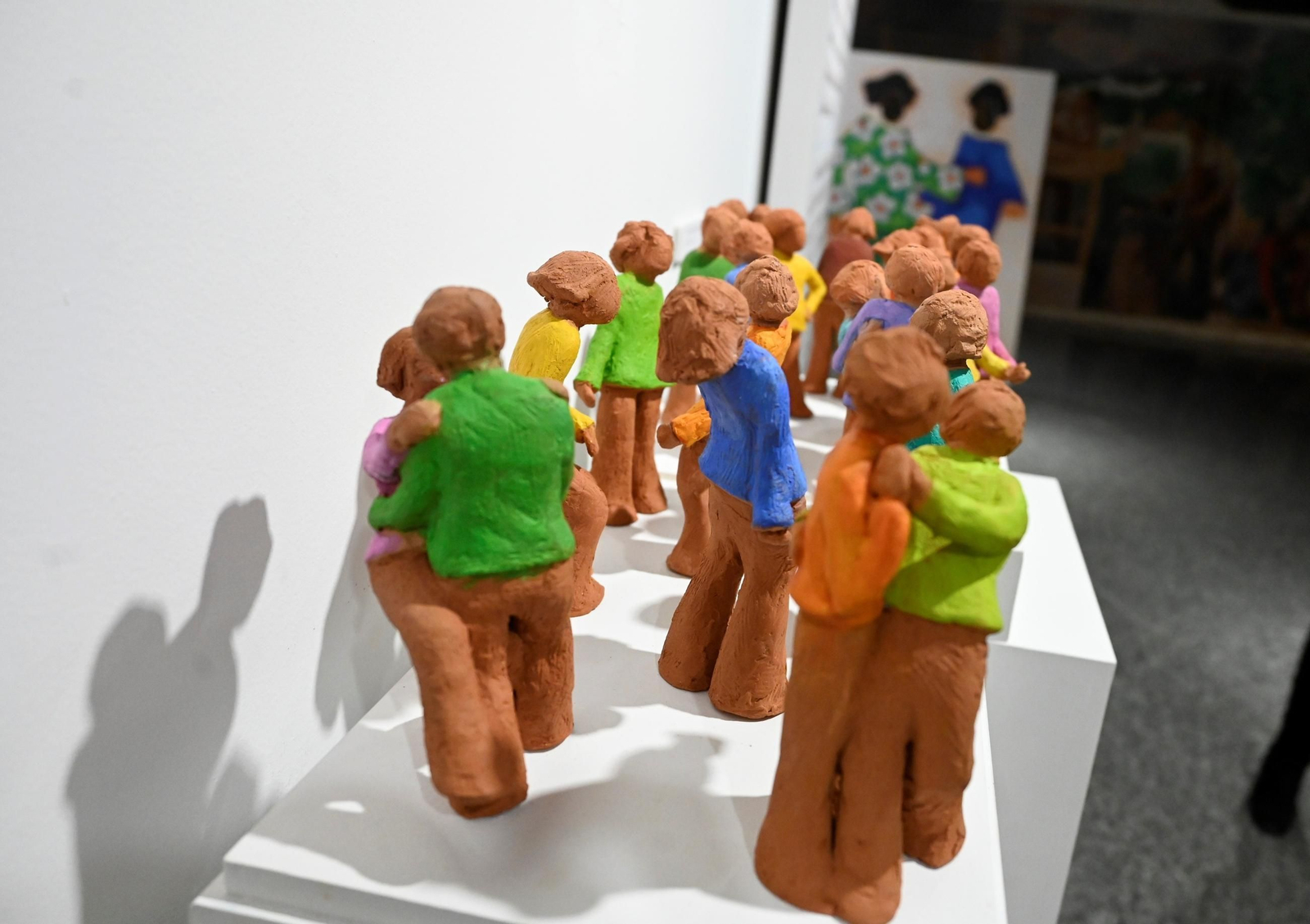 Valle Rivilla expone 'Dime con quién andas y te diré qué pintas' en la sala Kutxabank-Cajasur Gran Capitán