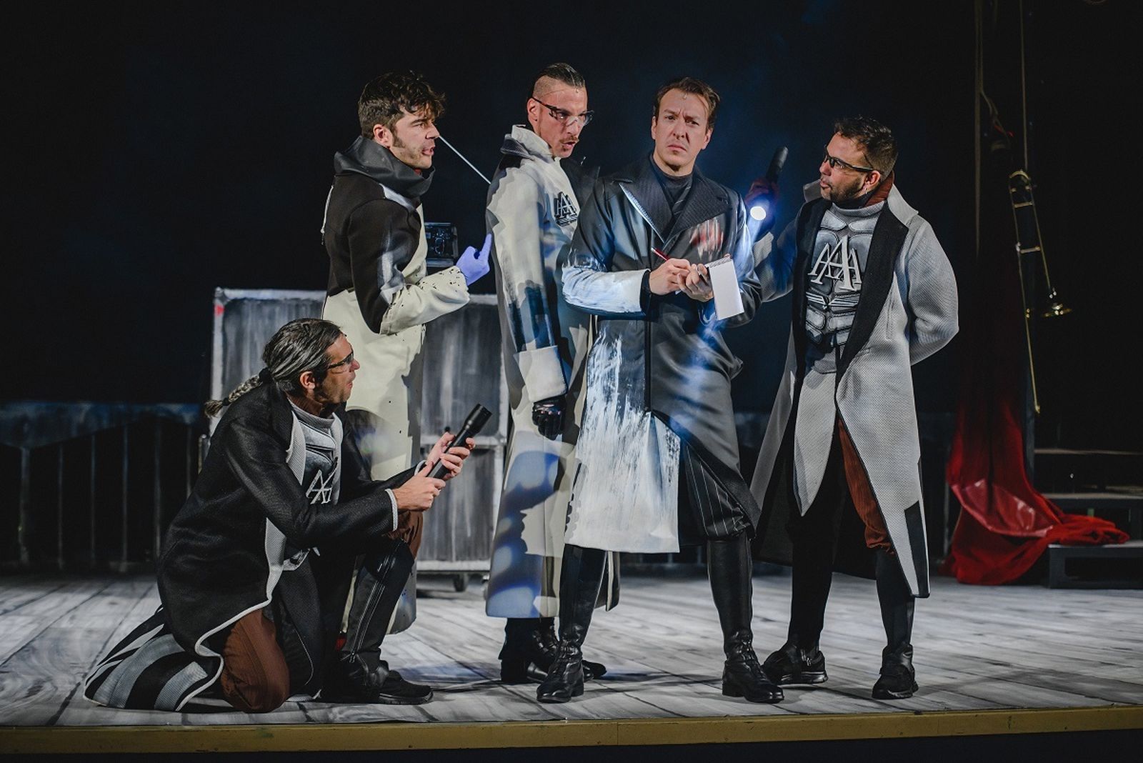 Una escena de 'Crimen y telón', de Ron Lalá.