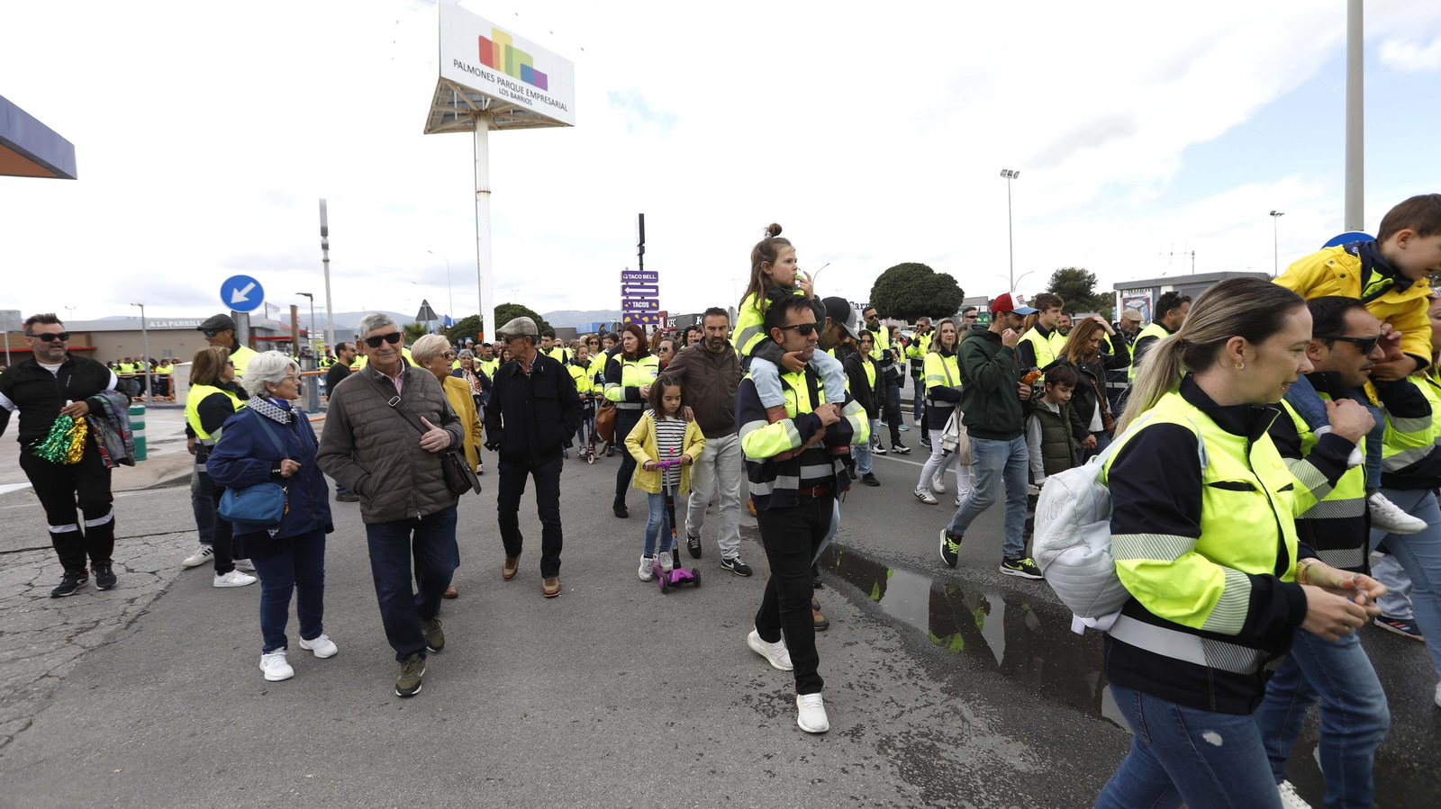 Fotos de la concentración de Acerinox por el Primero de Mayo Fotos de la concentración de Acerinox por el Primero de Mayo