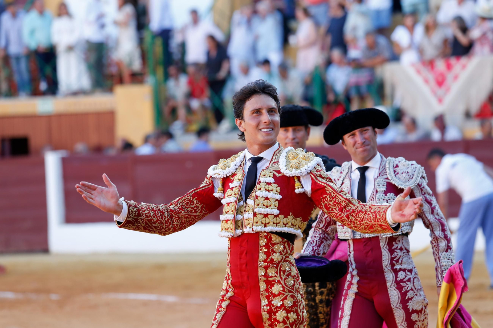 Fotos del mano a mano entre Roca Rey y Pablo Aguado en La Línea