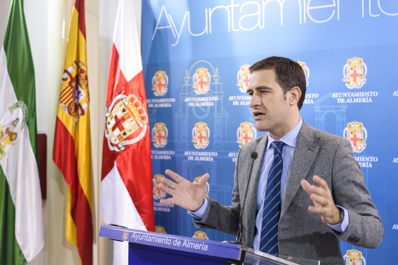 Miguel Ángel Castellón, durante su comparecencia antes los medios de comunicación en el día de ayer.