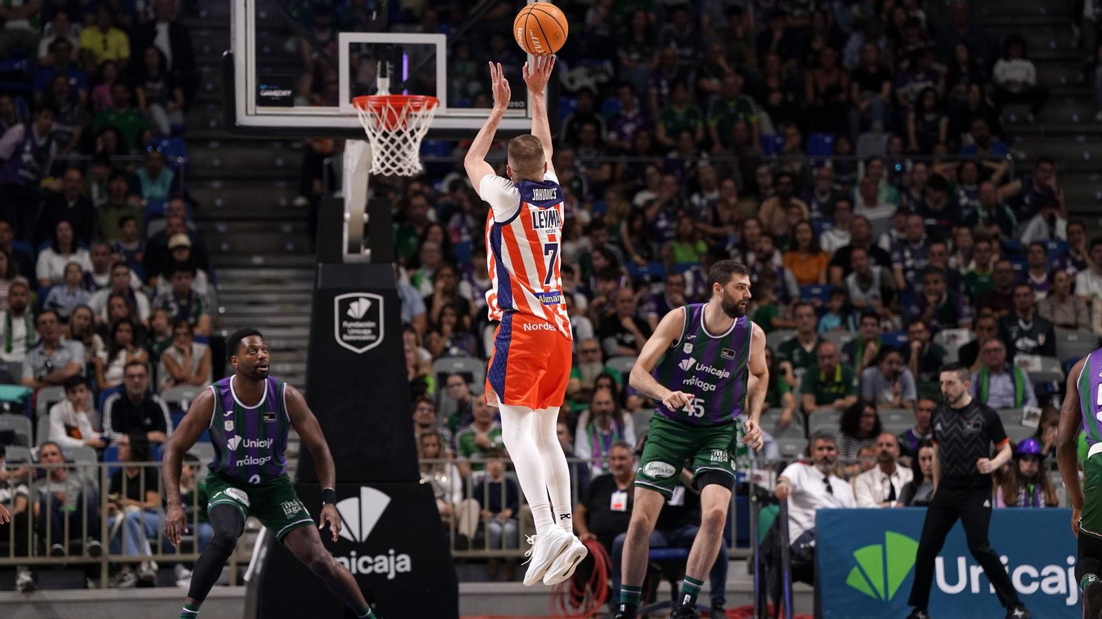 Las fotos del Unicaja - Leyma Coruña de ACB