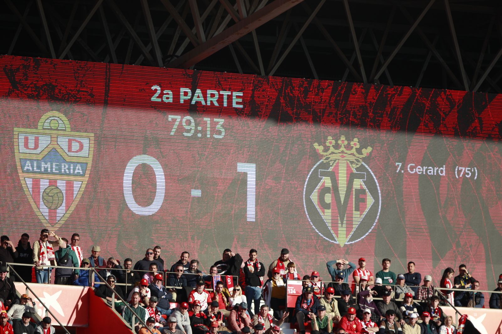 Imágenes de la derrota de la U.D. Almería ante el Villarreal por 0 a 2