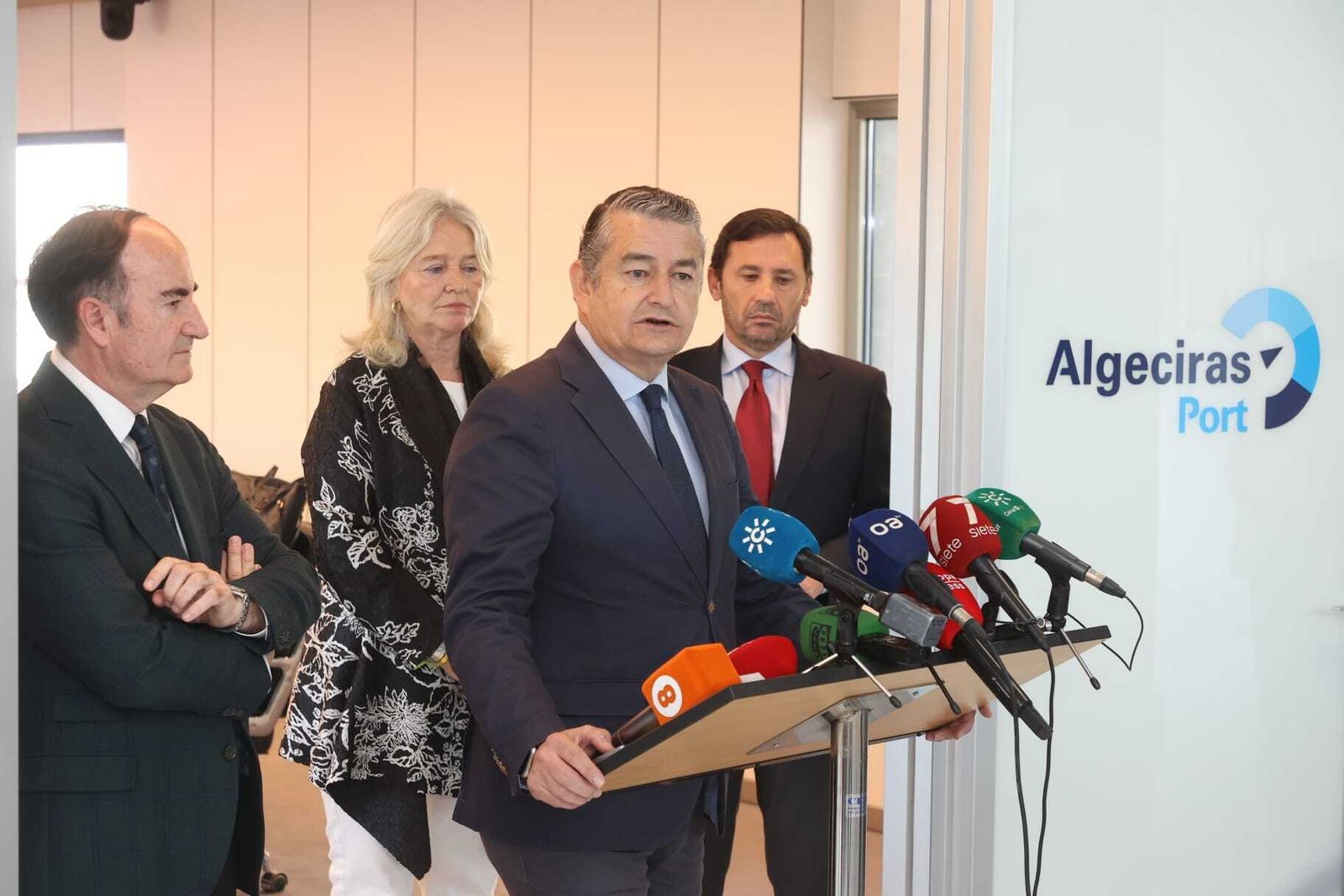 Antonio Sanz  durante una visita al Puerto de Algeciras, este lunes.