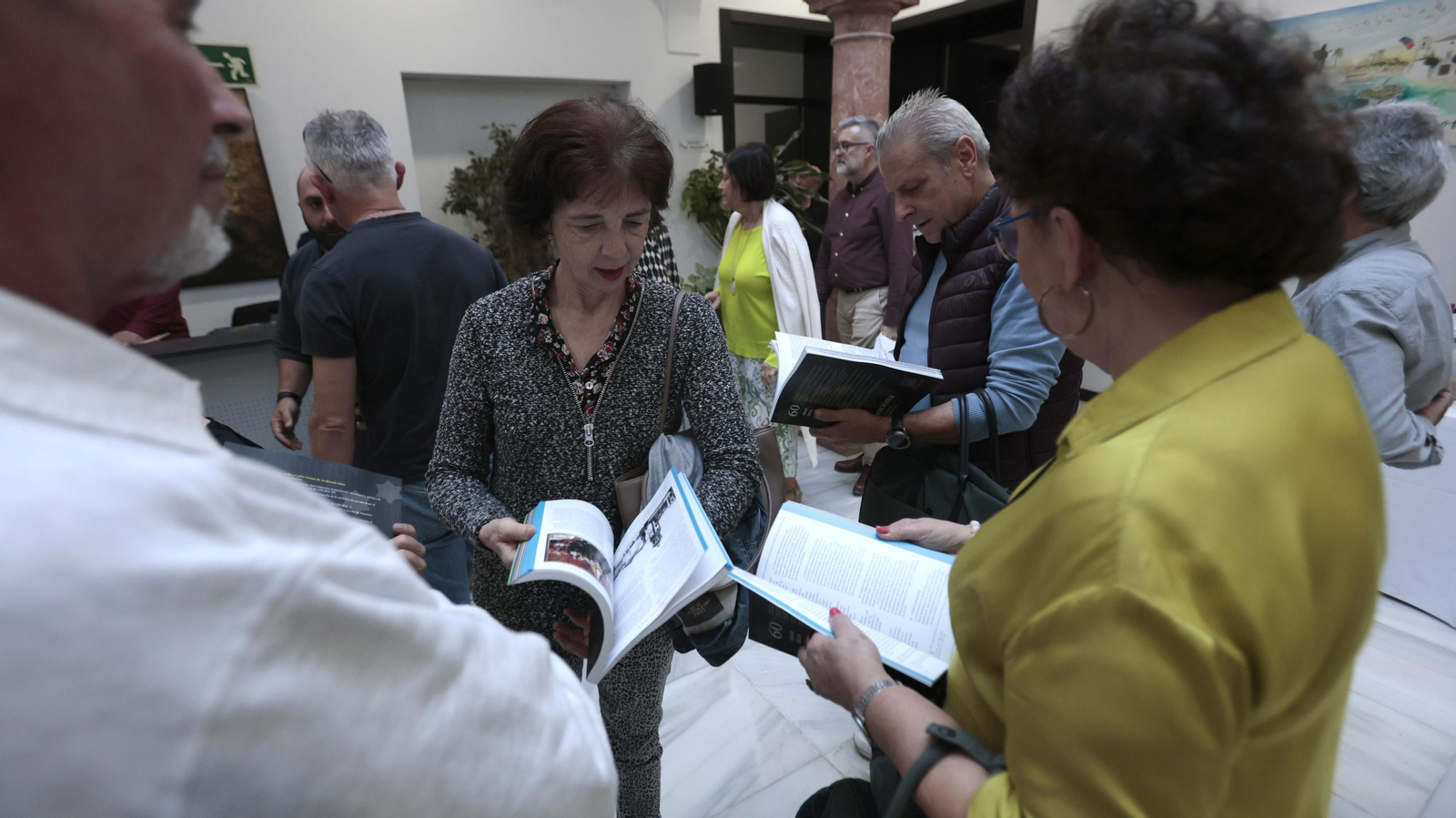 Las fotos de la presentación de la revista Almoraima número 60