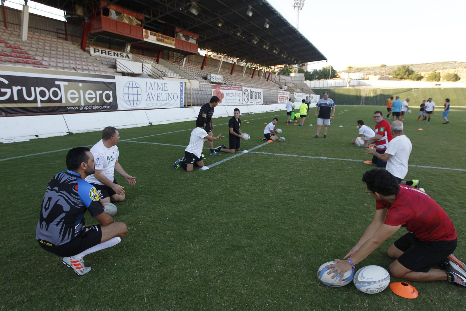 Fotogalería rugby inclusivo URA CLAN. Almería