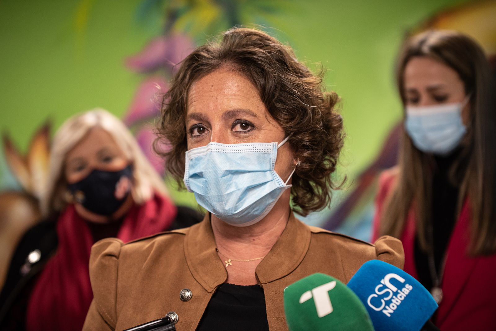 La consejera de Salud y Consumo, inaugura la reforma del área de Salud Mental del Hospital Vázquez Díaz, en imágenes