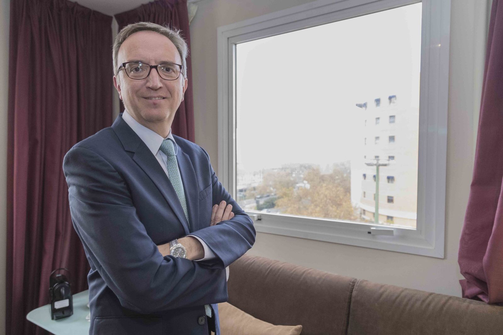 Luis Aires, en Sevilla esta semana, posa para la entrevista.