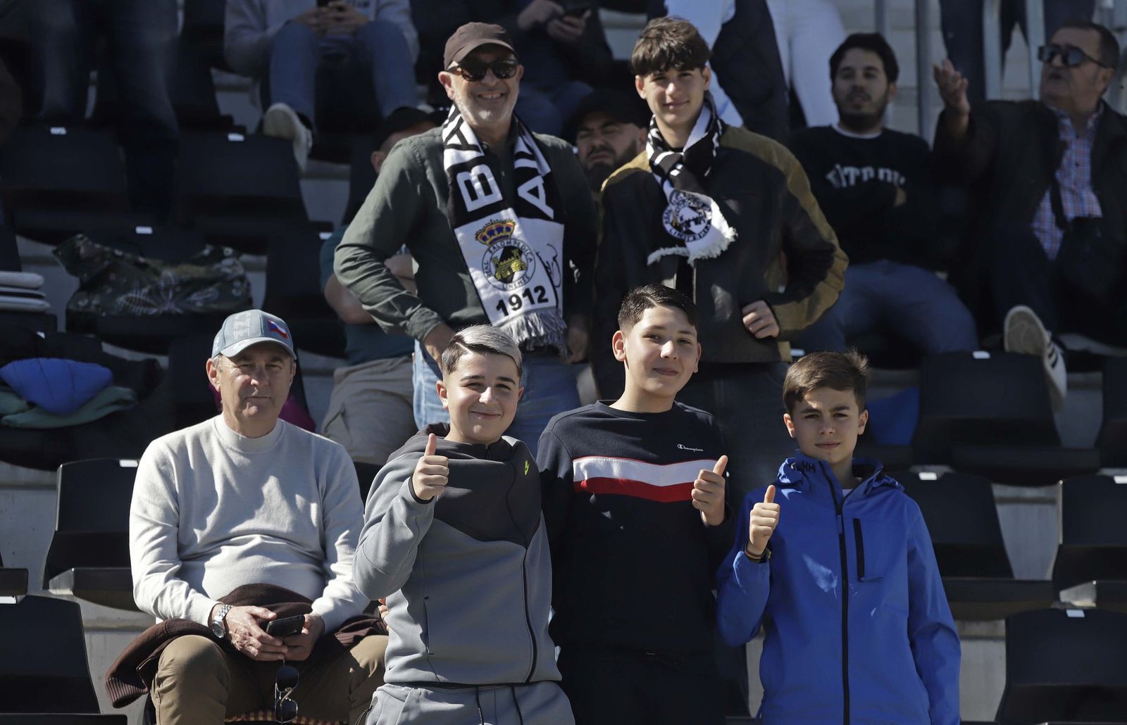 Búscate en el Ciudad de La Línea durante el Balona - San Roque de Lepe de Tercera Federación