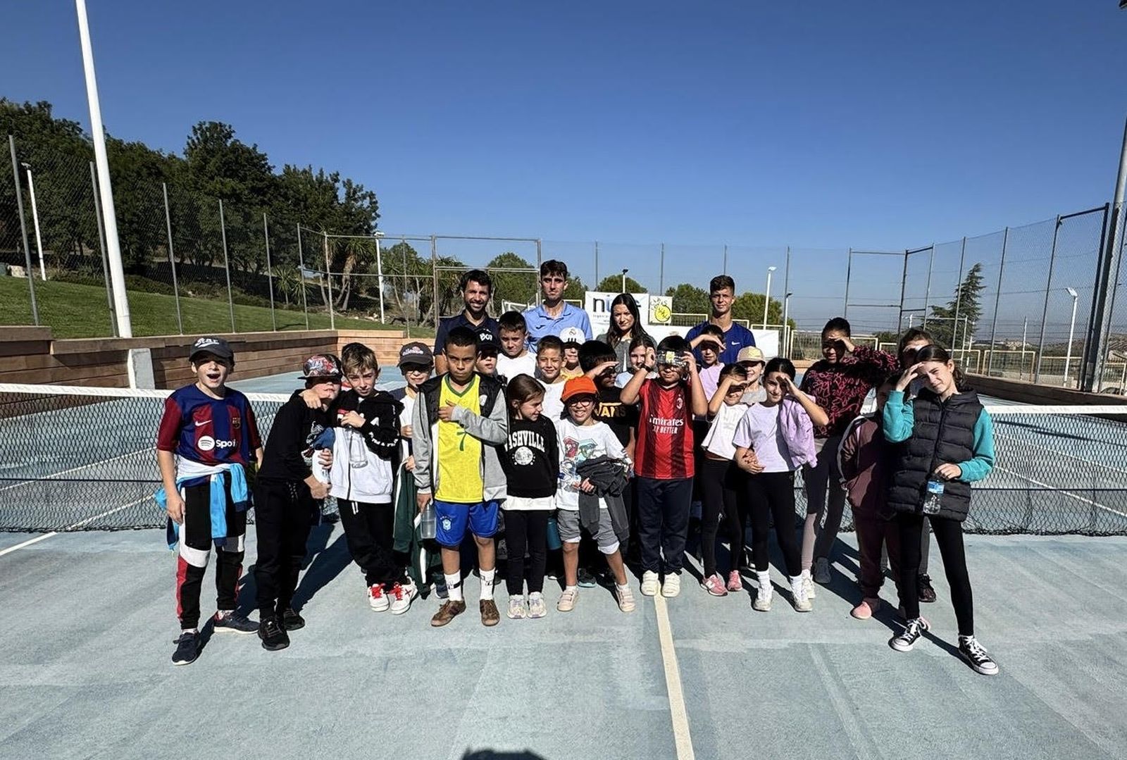 Visita de escolares a la jornada de octavos de final del I Open Internacional "Ciudad de Jaén".