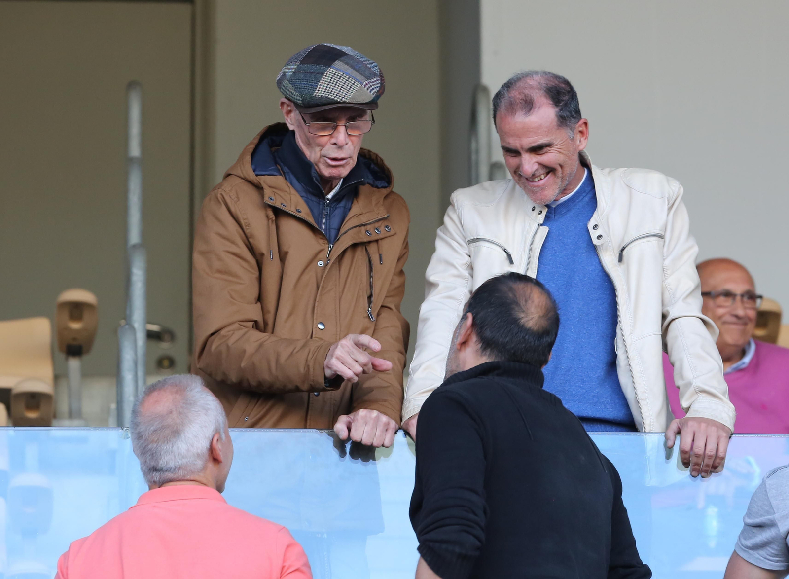 Imágenes del Partido XerezDFC -Los Barrios en Chapín