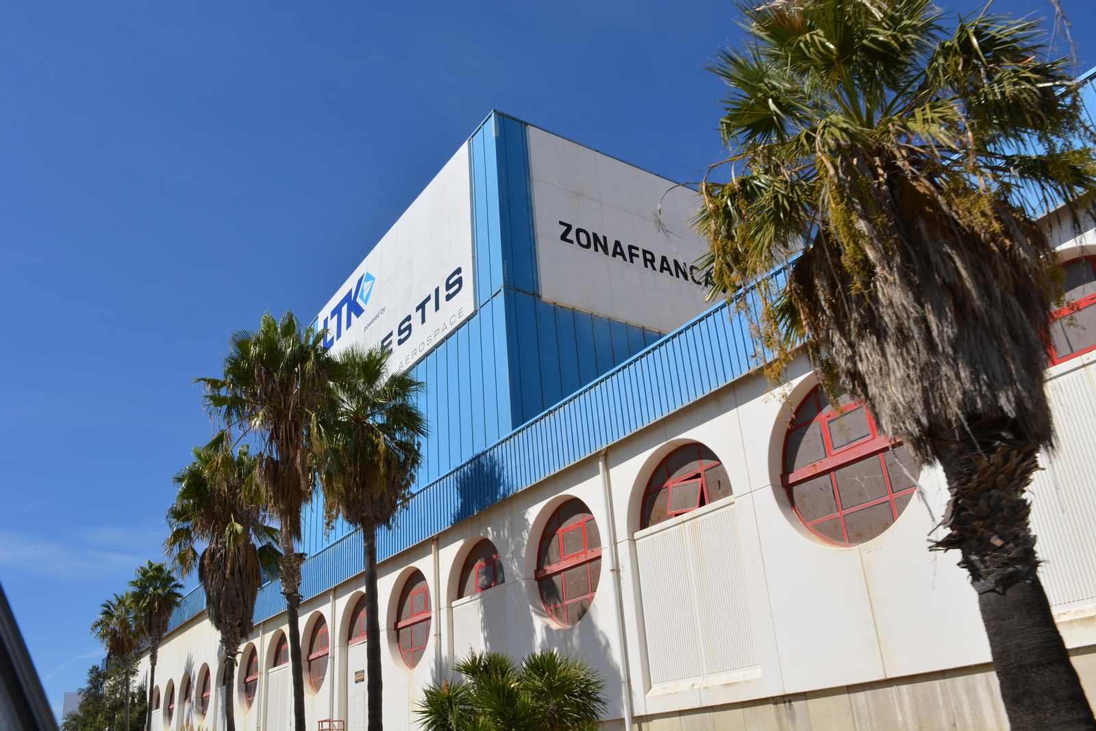 Así es el complejo de Altadis en la Zona Franca de Cádiz