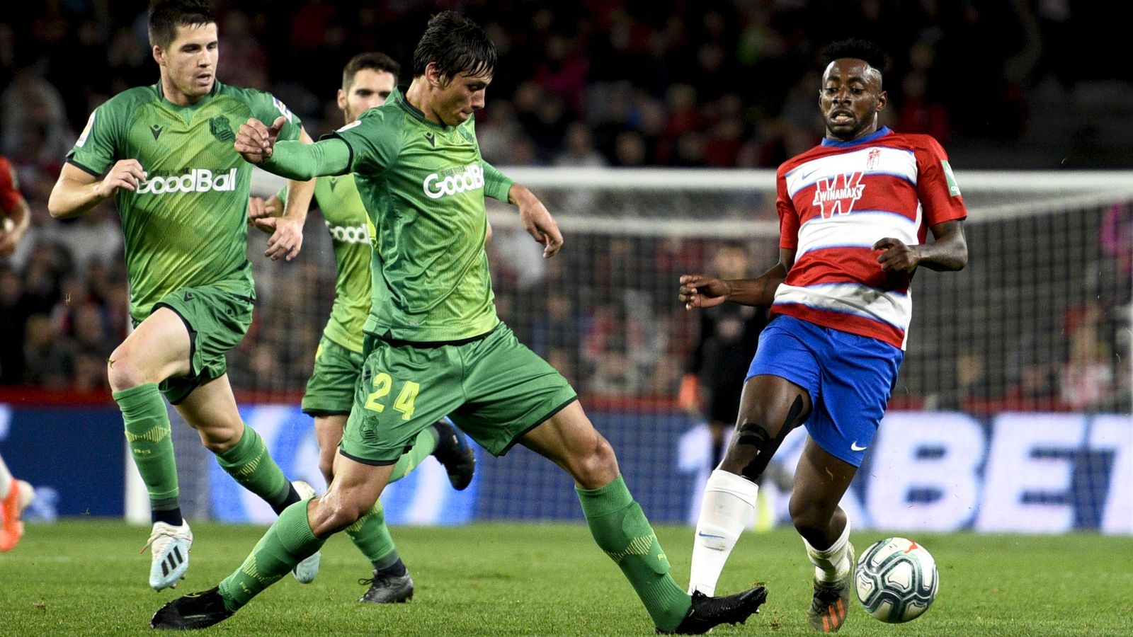 La Real Sociedad se mostró muy superior a los rojiblancos en el duelo de la primera vuelta.