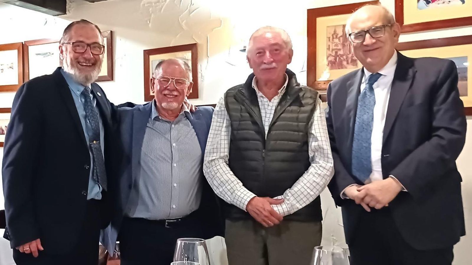 José Antonio Rodríguez, Ramón Luque, Antonio Gómez de Barreda y Luis Martínez.