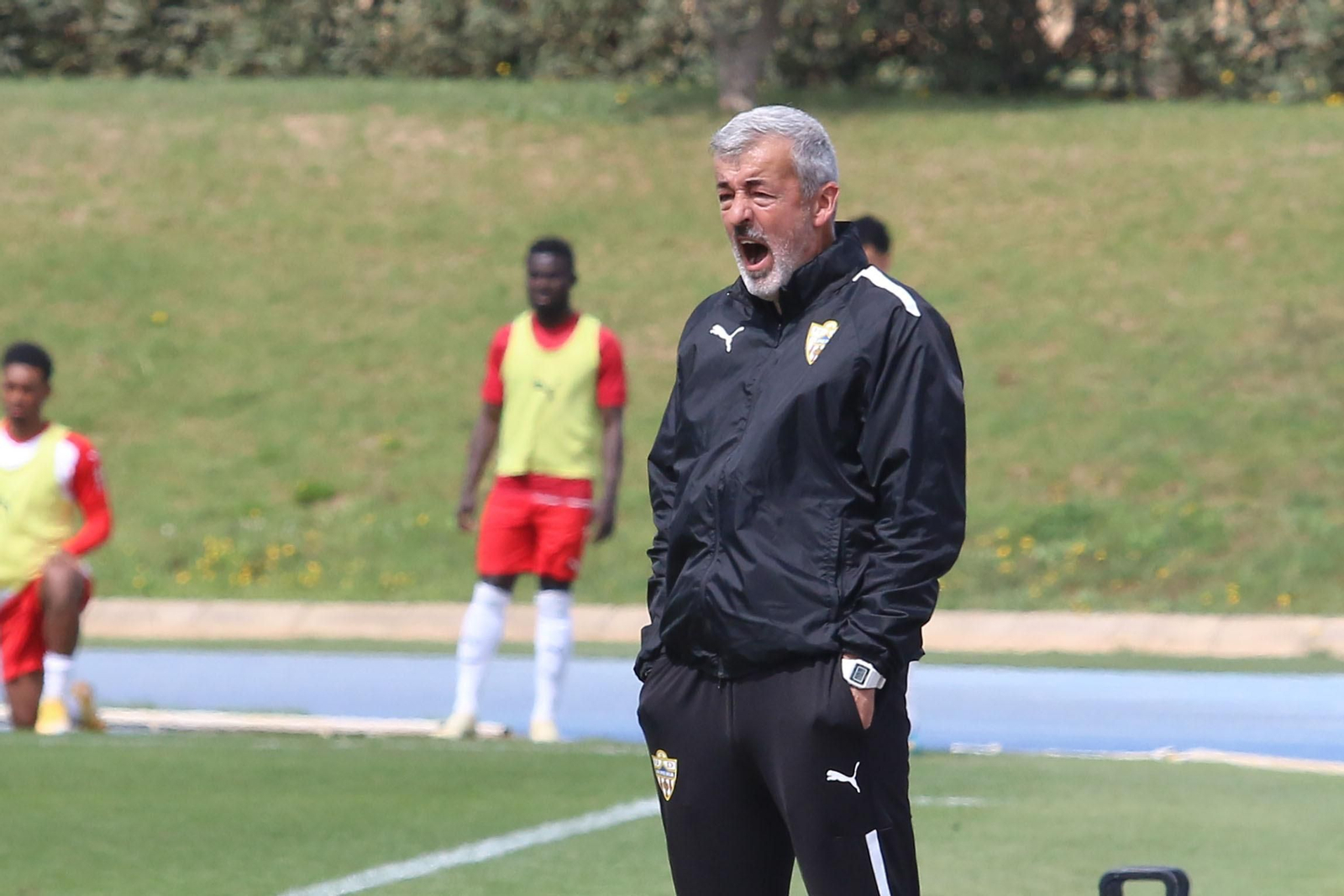 Óscar Fernández, entrenador del Almería B.