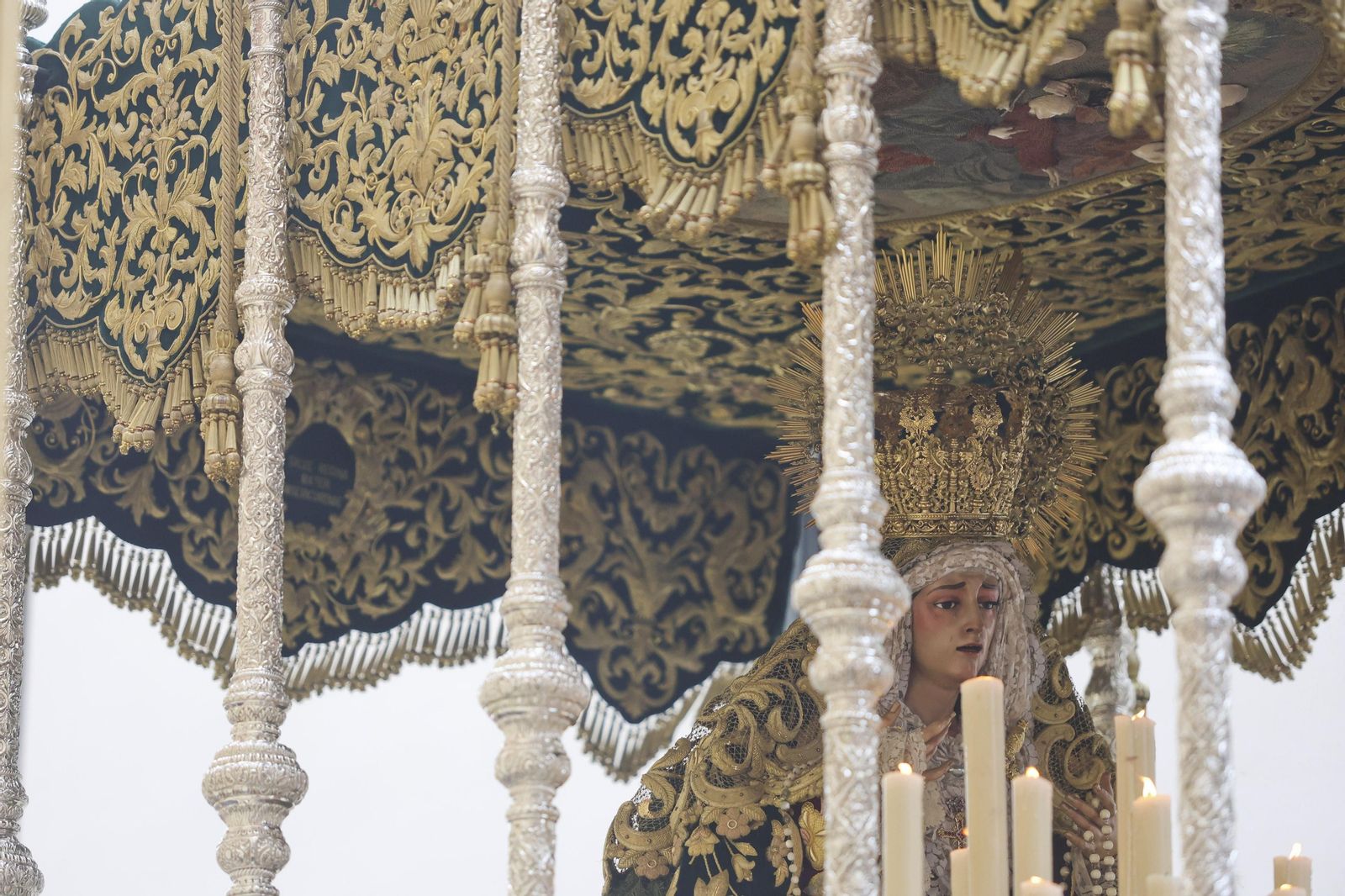 Las Penas en el Martes Santo de Málaga, en fotos