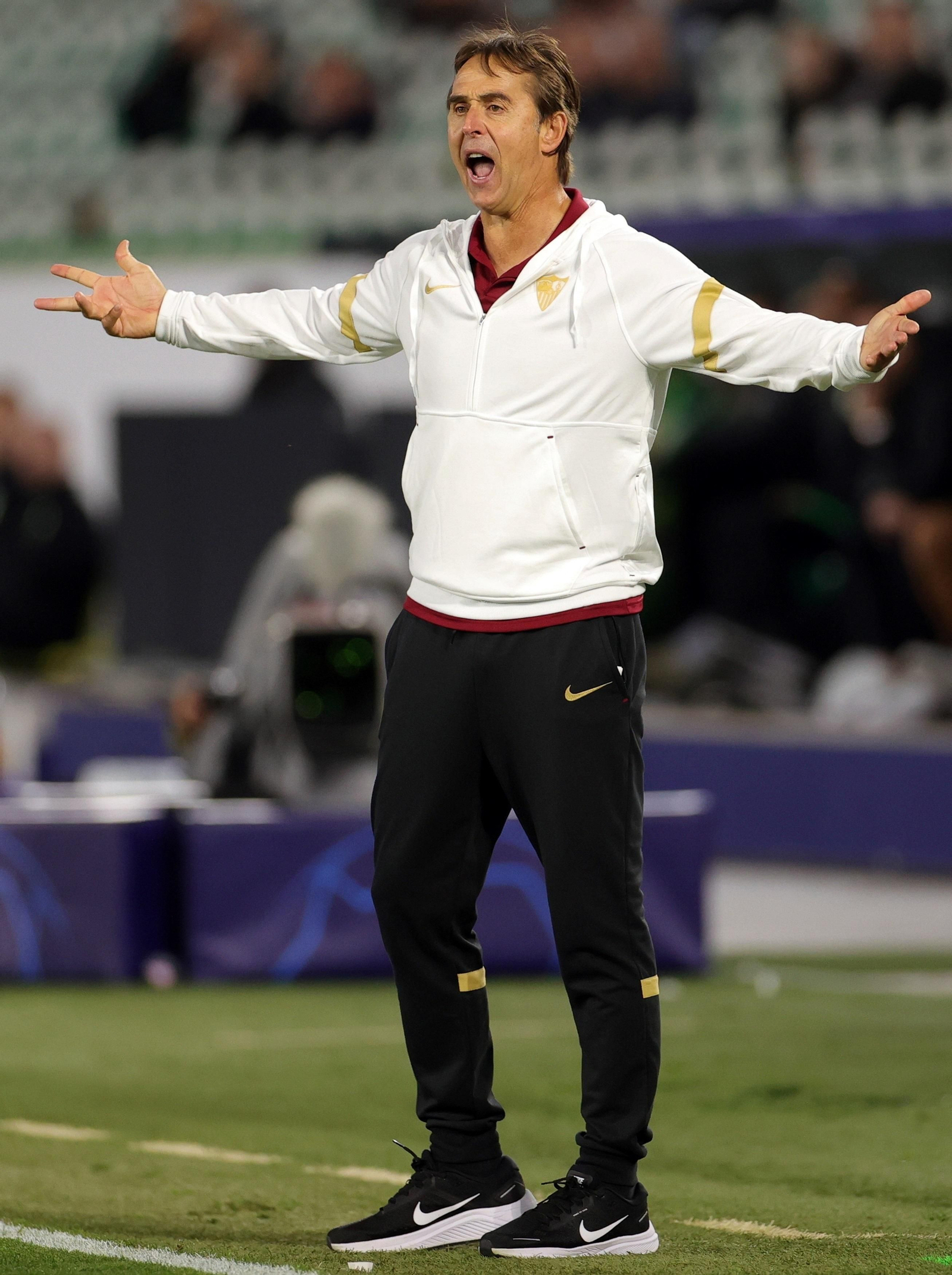 Lopetegui, en un momento del encuentro.