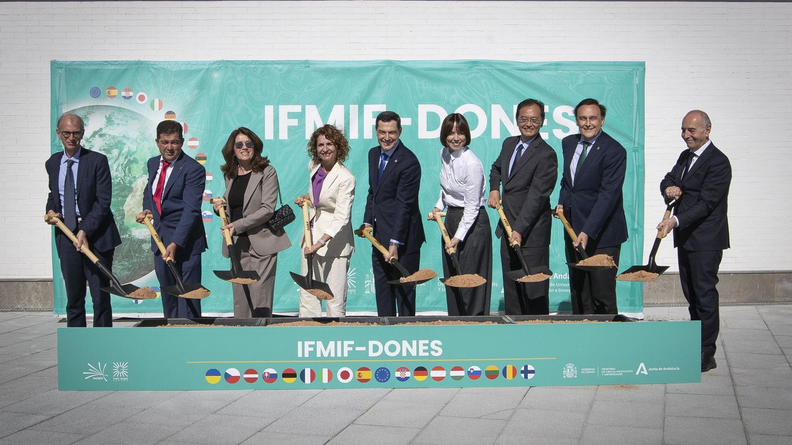 Así sfue el acto de colocación de la primera piedra del proyecto el pasado mes de mayo