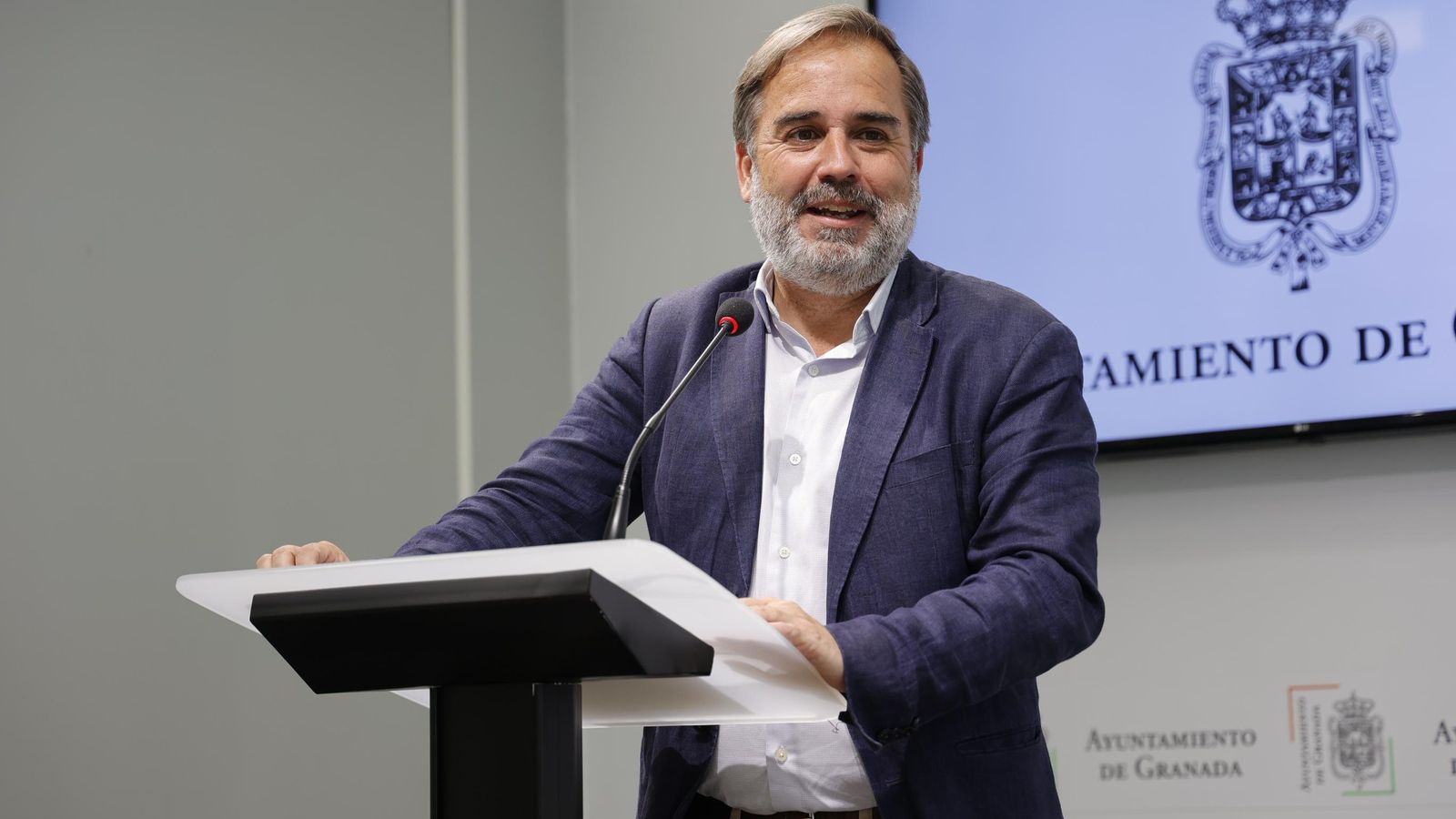 El concejal de Medio Ambiente, Jacobo Calvo, ha anunciado la aprobación de los pliegos.