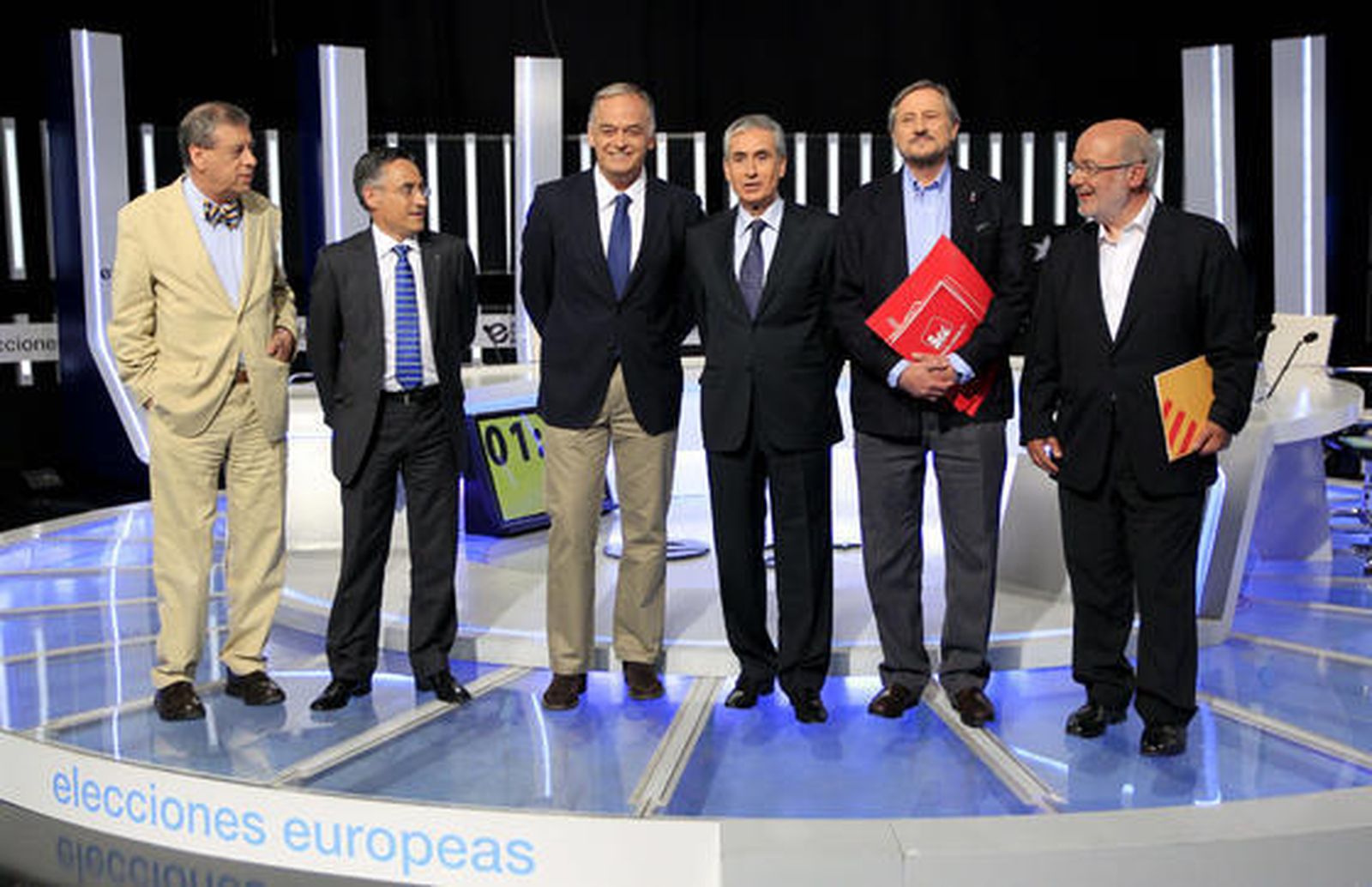 La crisis, Cataluña y el bipartidismo, los temas del debate a seis