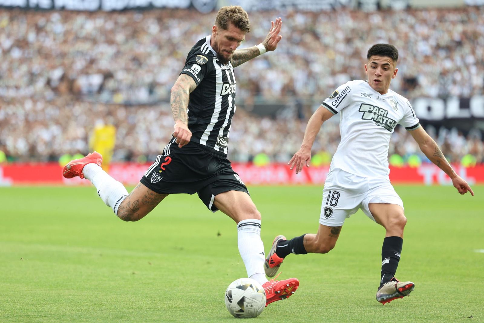 Las fotos de una final de la Libertadores histórica; Botafogo, campeón con 10, ante Atlético Mineiro