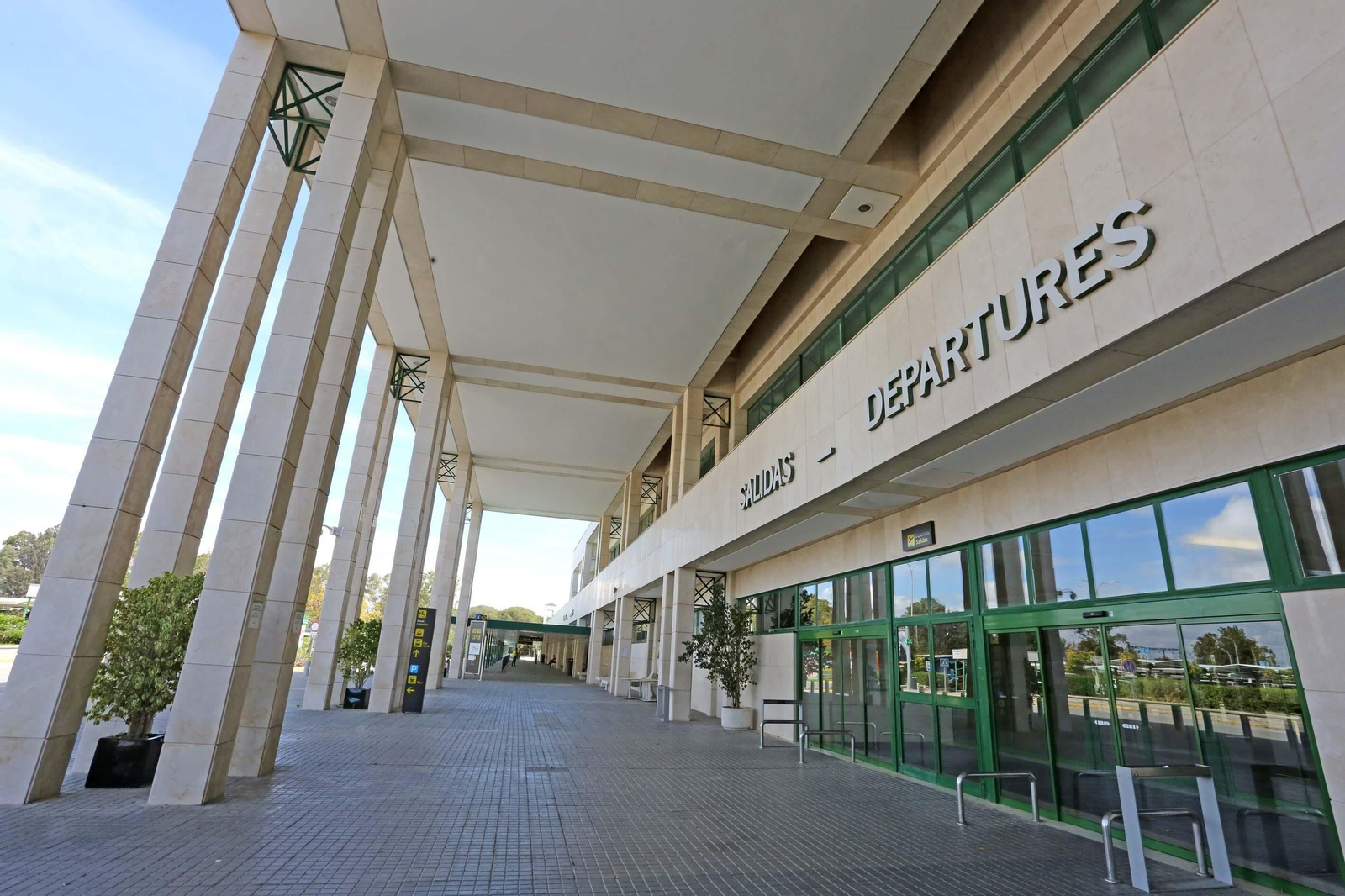 Terminal de pasajeros del aeropuerto de Jerez.