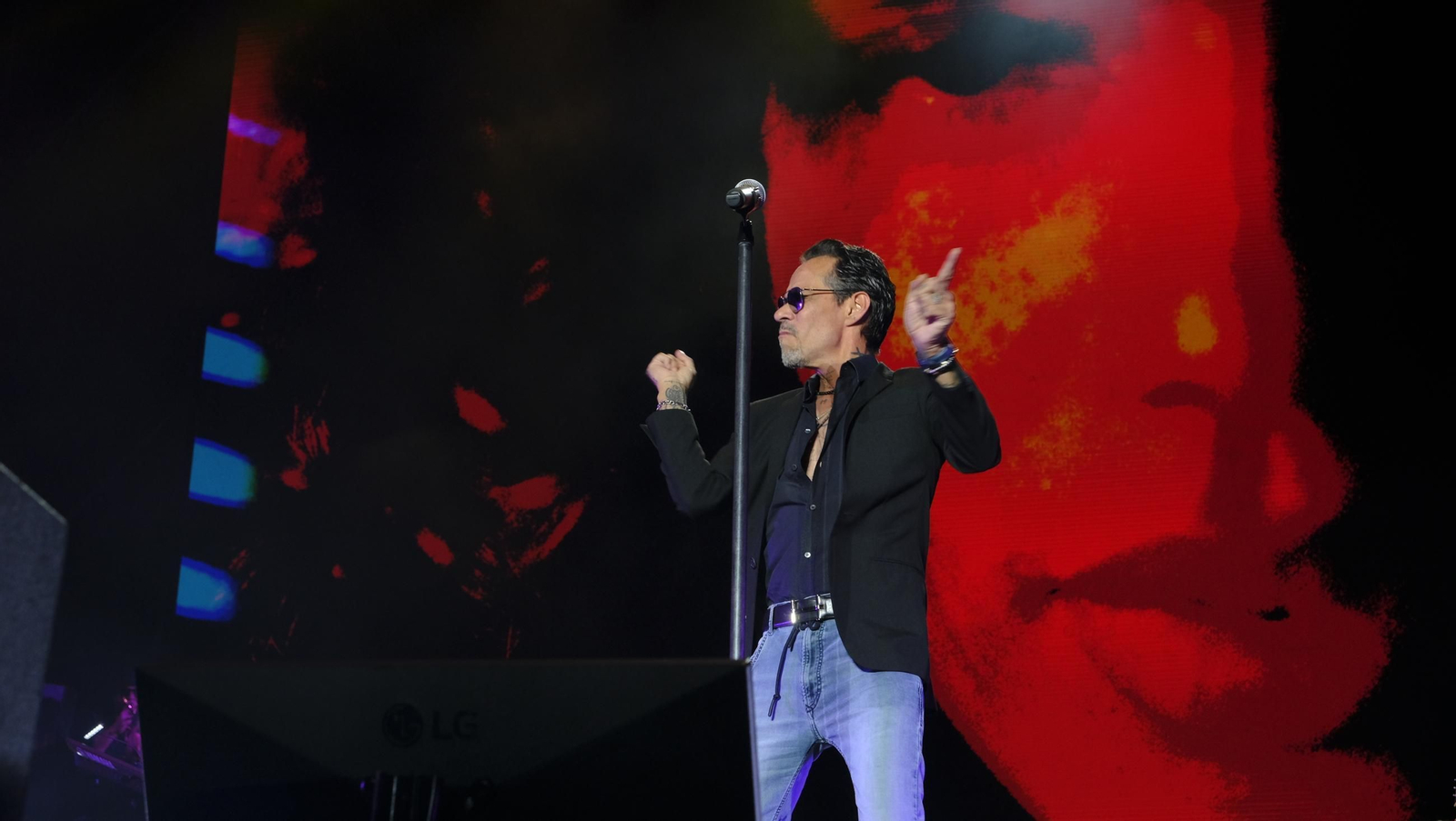 Concierto de Marc Anthony en Roquetas, en imágenes