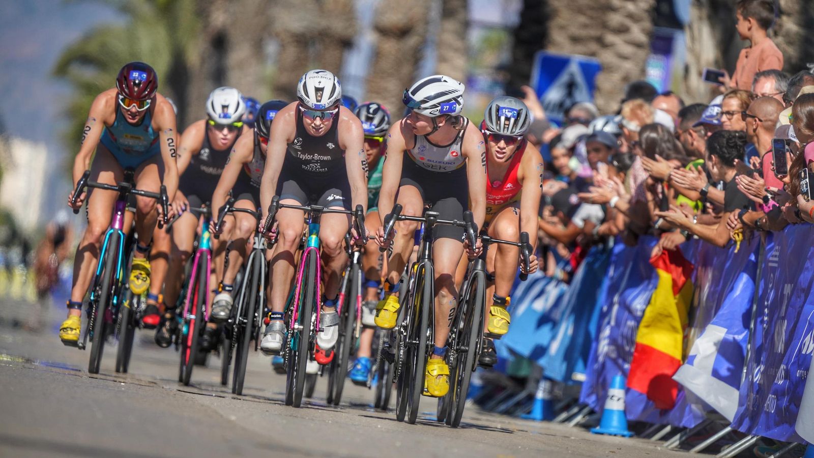 Series Mundiales de triatlón: Cassandre Beaugrand, nueva reina mundial
