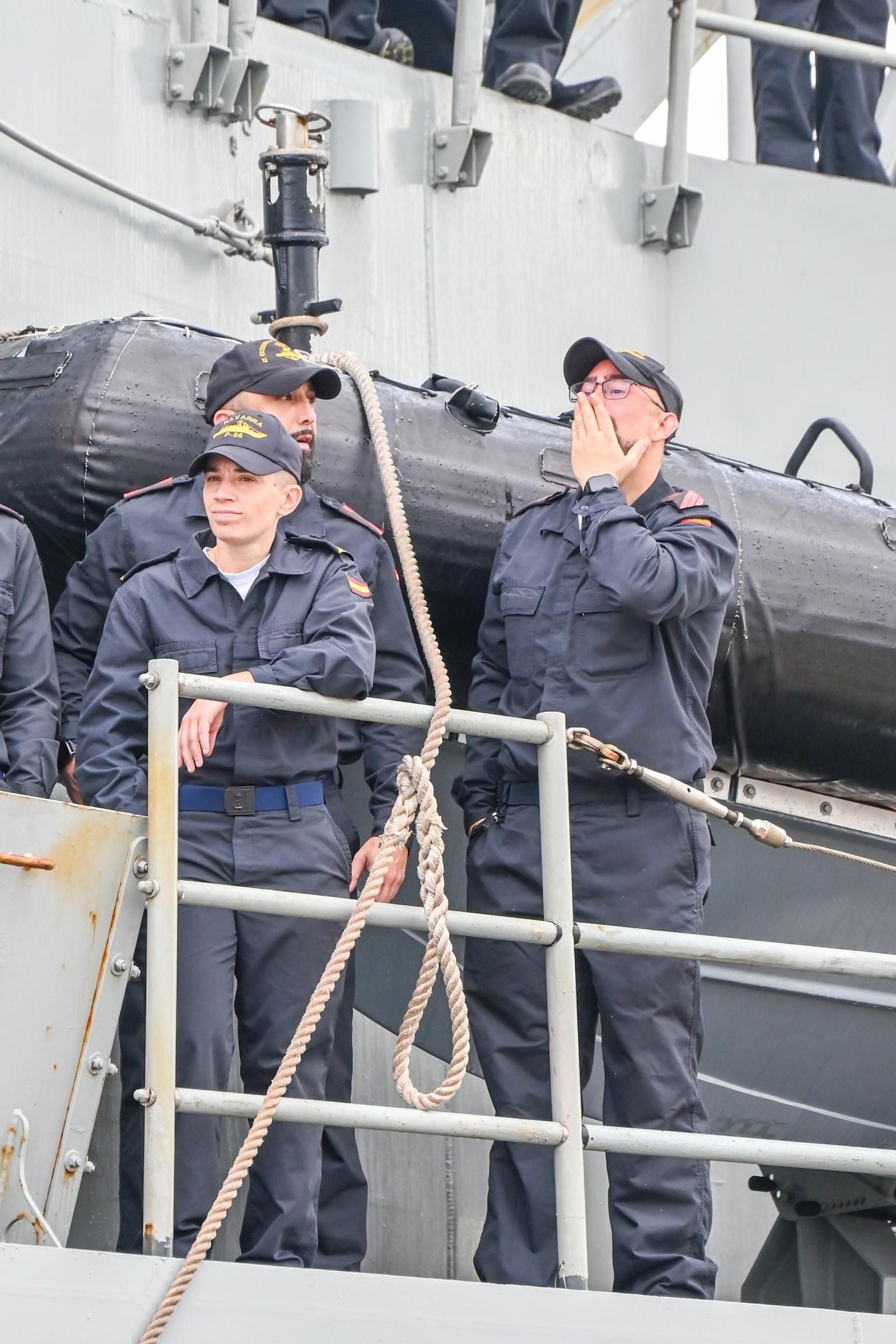 Las imágenes de la llegada de la fragata Navarra a la Base de Rota tras la operación Atalanta