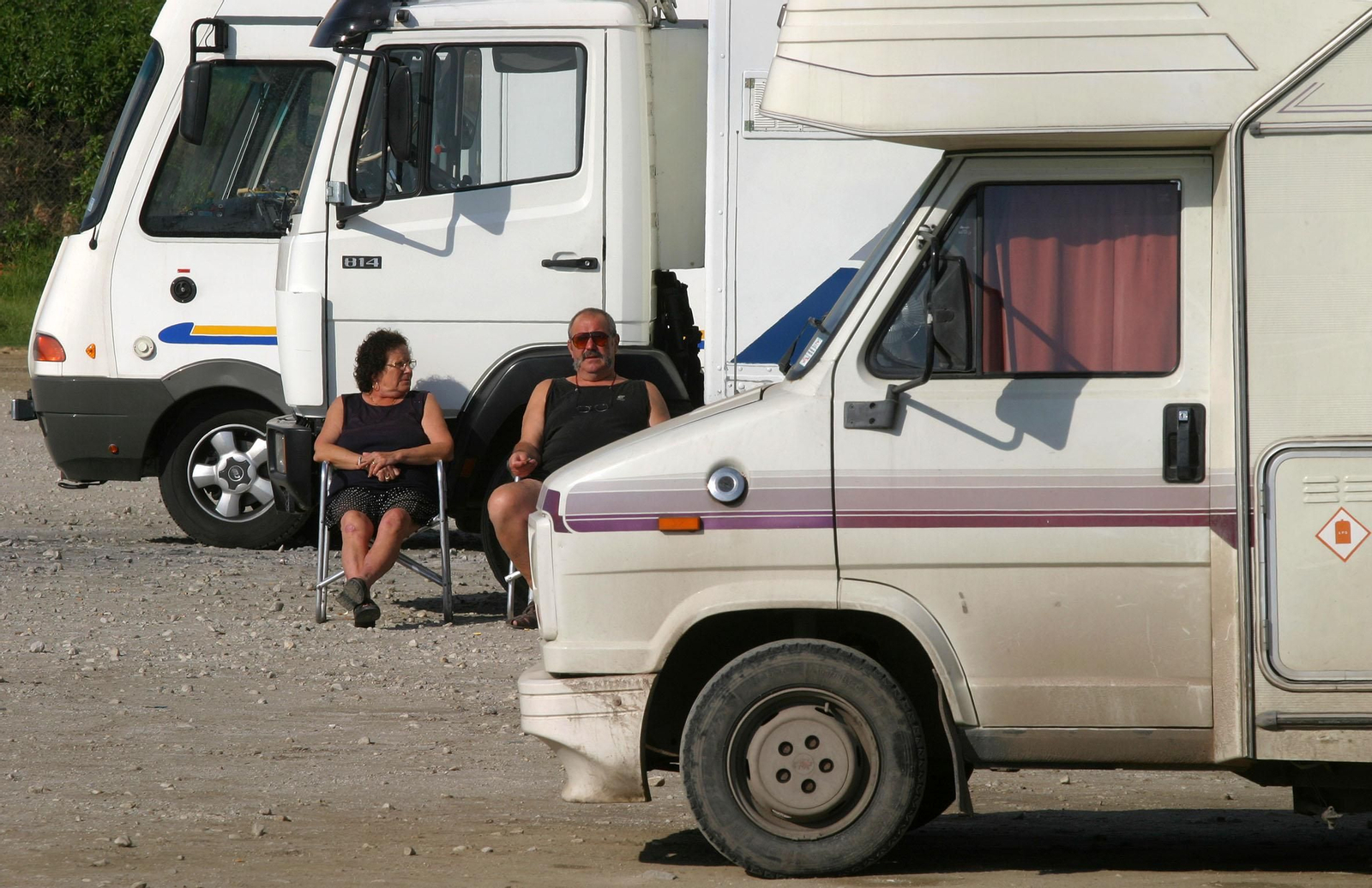 Autocaravanas en un área habilitada
