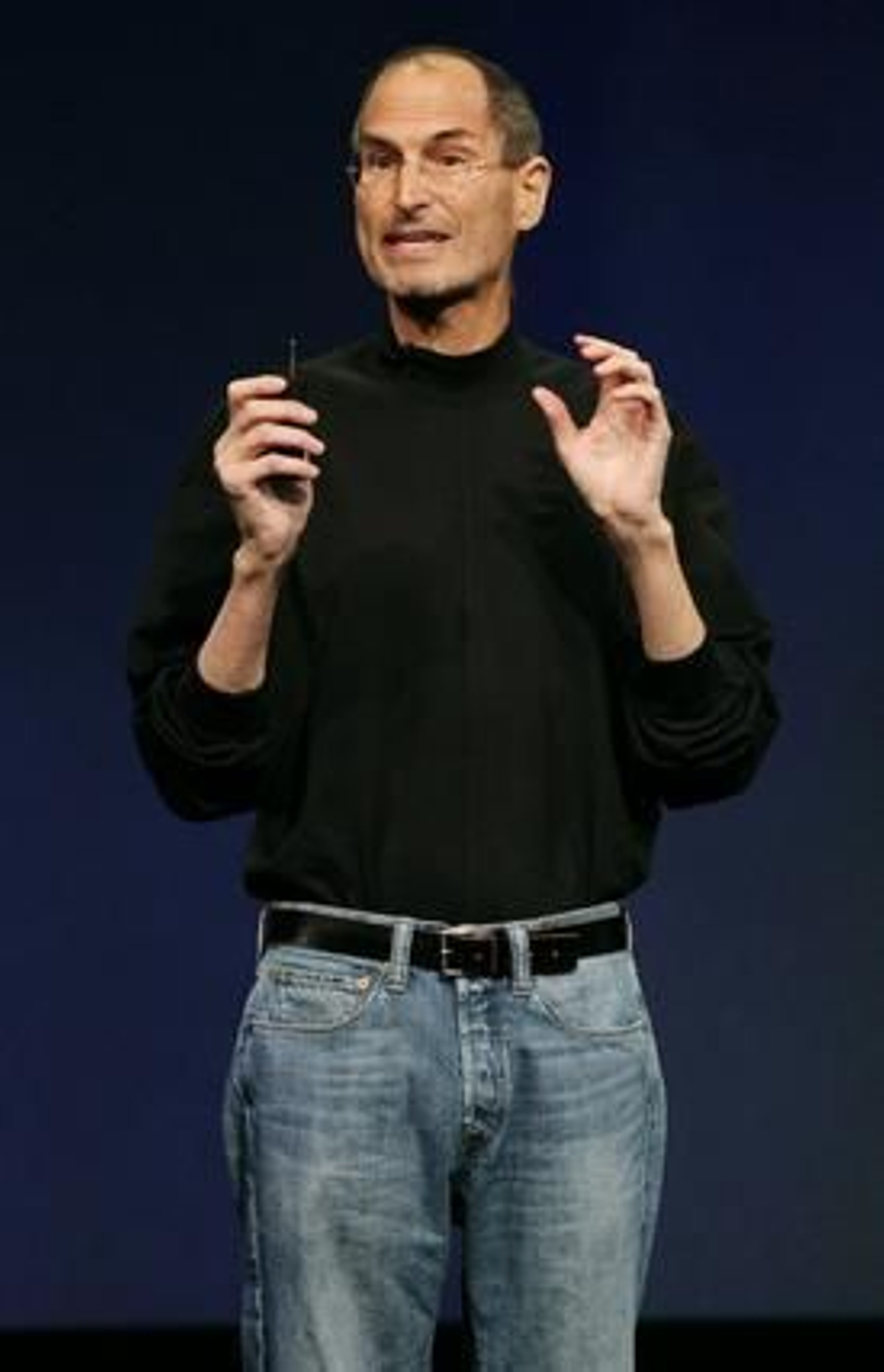 Steve Jobs presenta el iPad 2, la nueva versión del 'tablet' de Apple.

Foto: Reuters