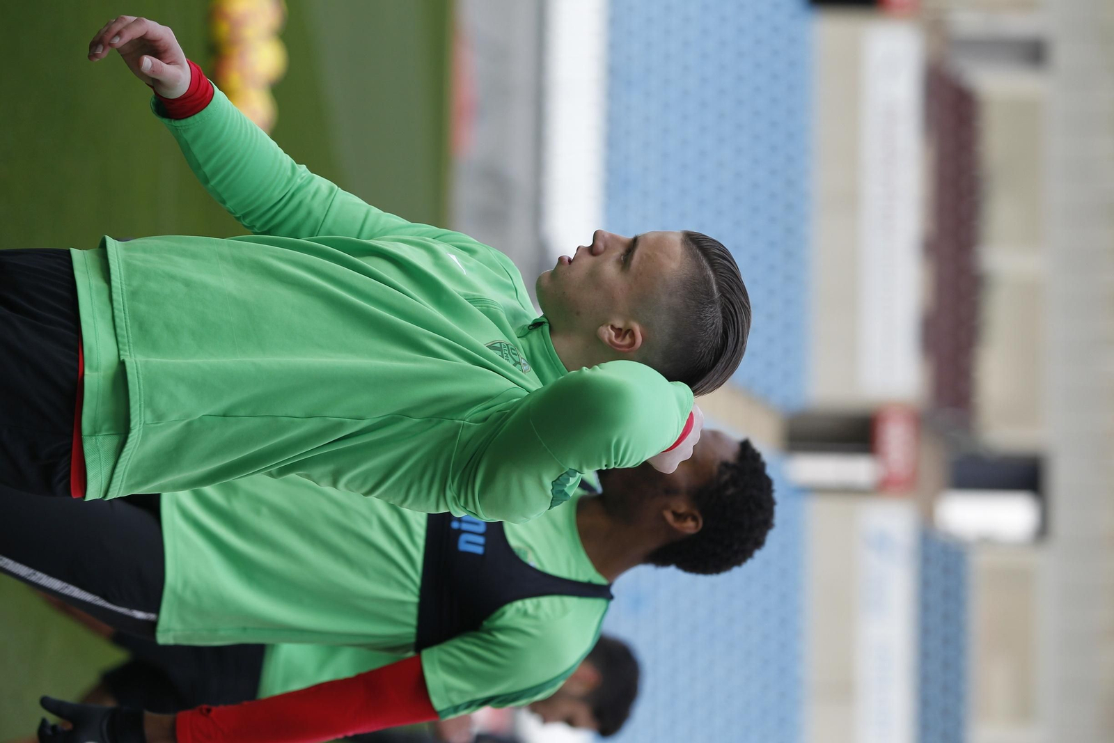 Fotogalería del primer entrenamiento de Demerovic