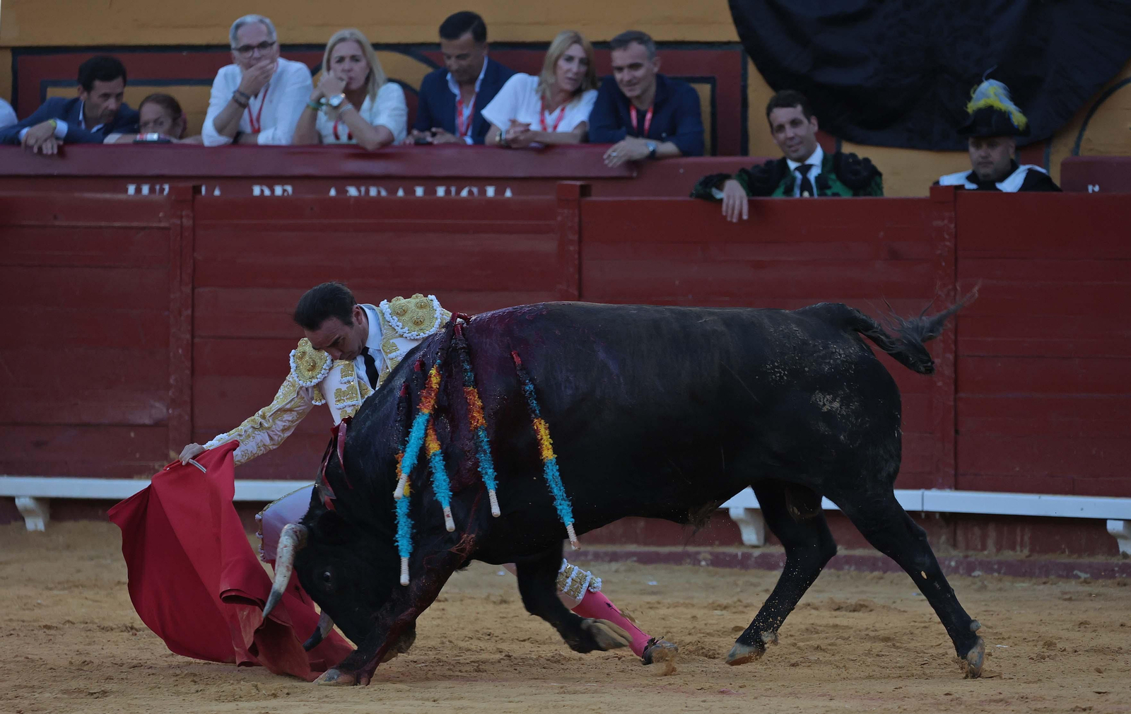 Enrique Ponce, segundo toro  (5).jpg