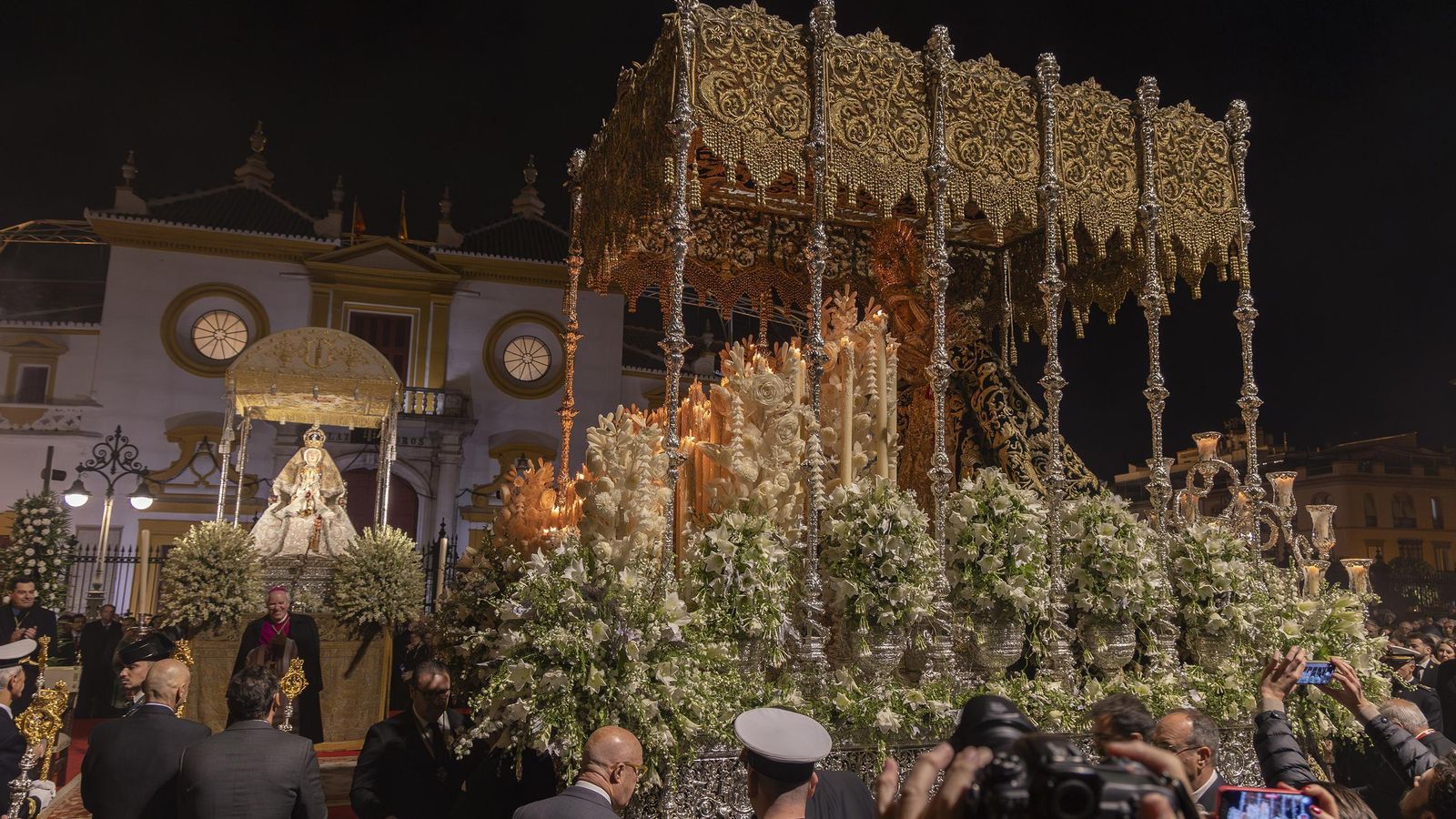 Las mejores imágenes de la Magna a su paso por la Maestranza