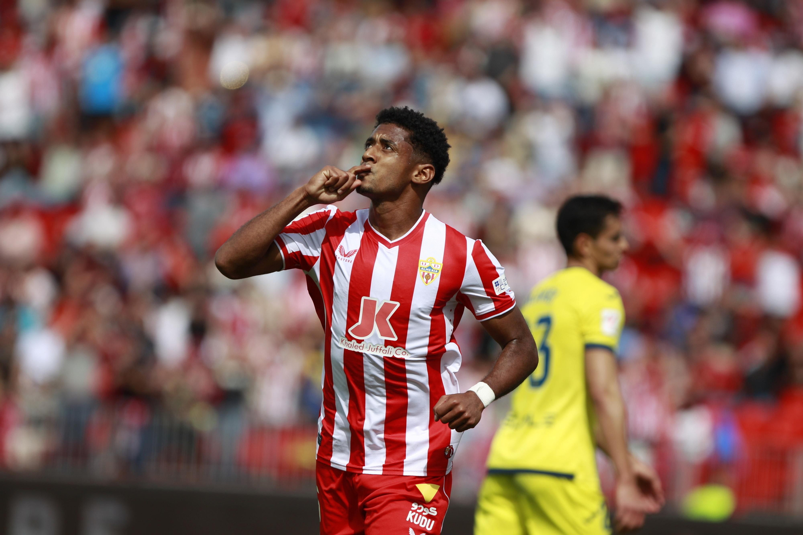 Las mejores imágenes del partido de fútbol U.D. Almería-Villarreal C.F.