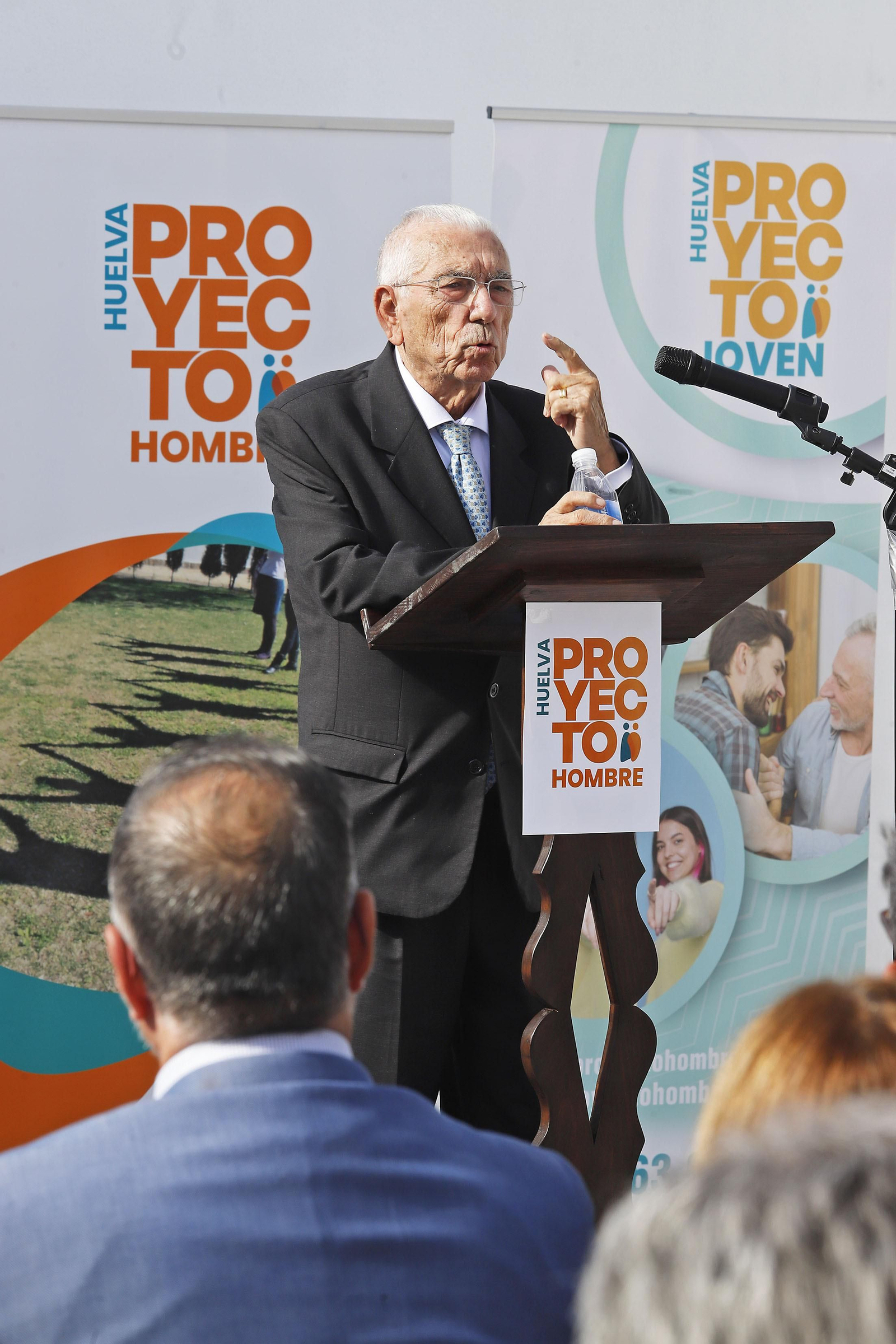 Imágenes de la inauguración del nuevo edificio de Proyecto Hombre en Huelva